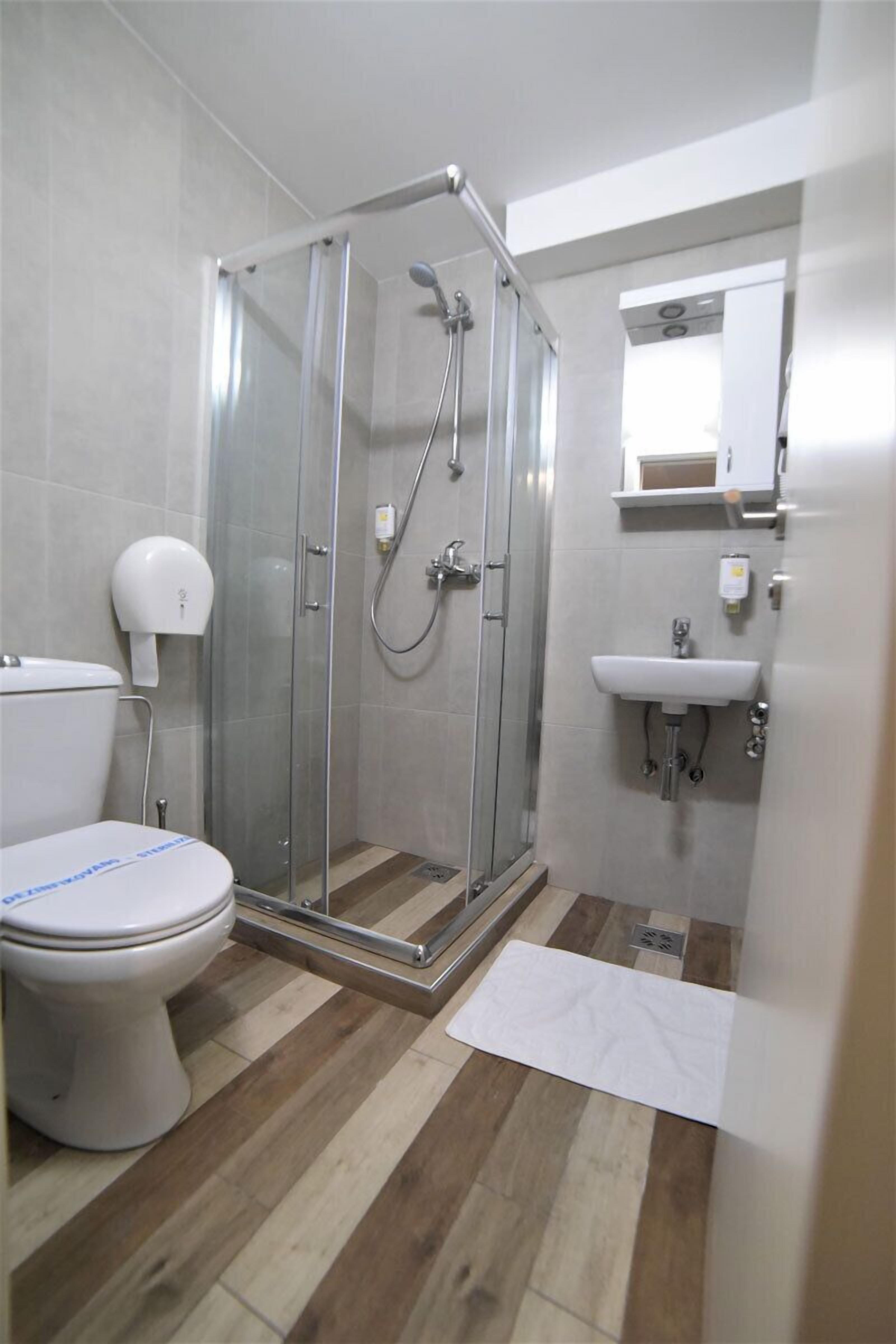 Garni House 46