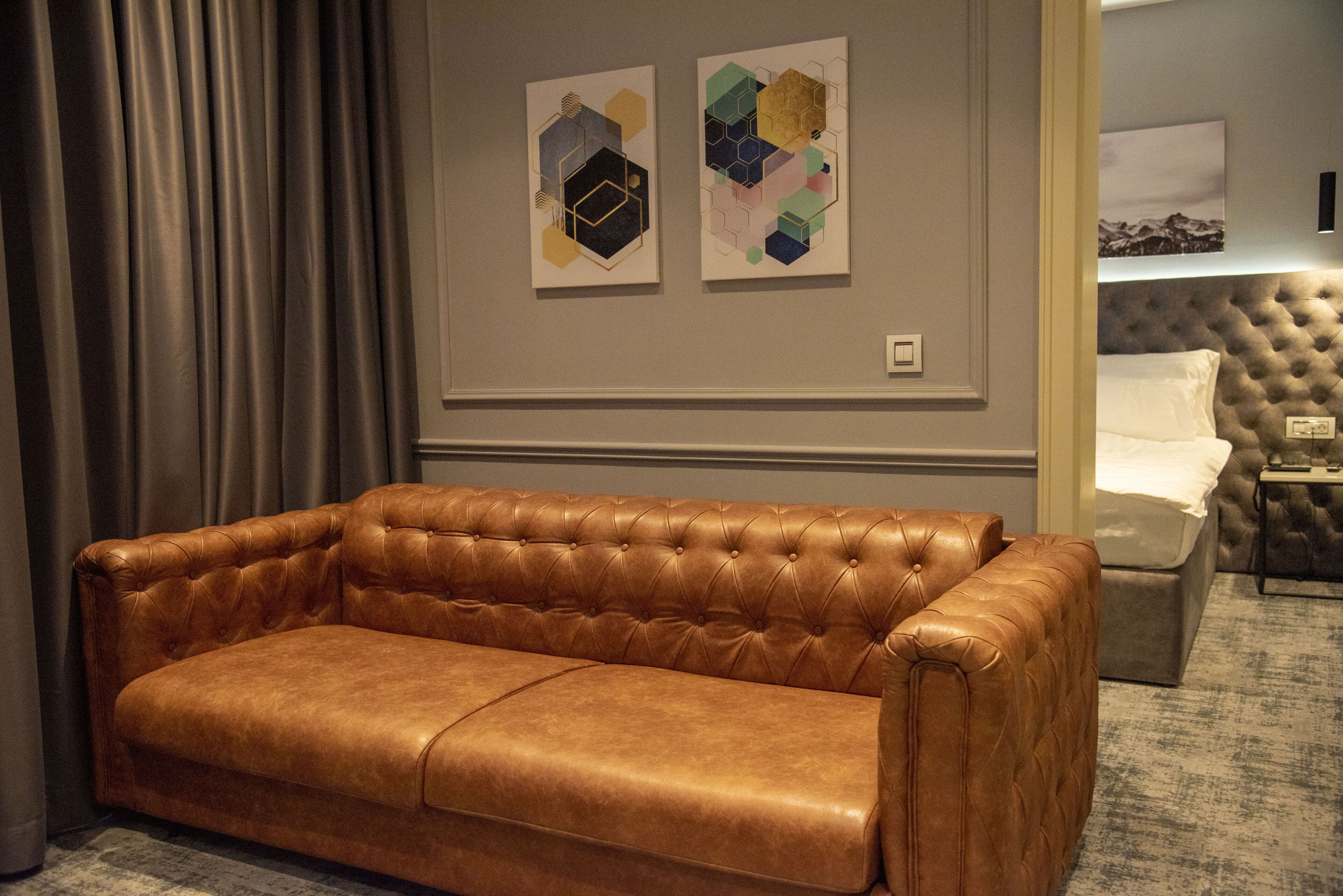H41 Luxury Suites