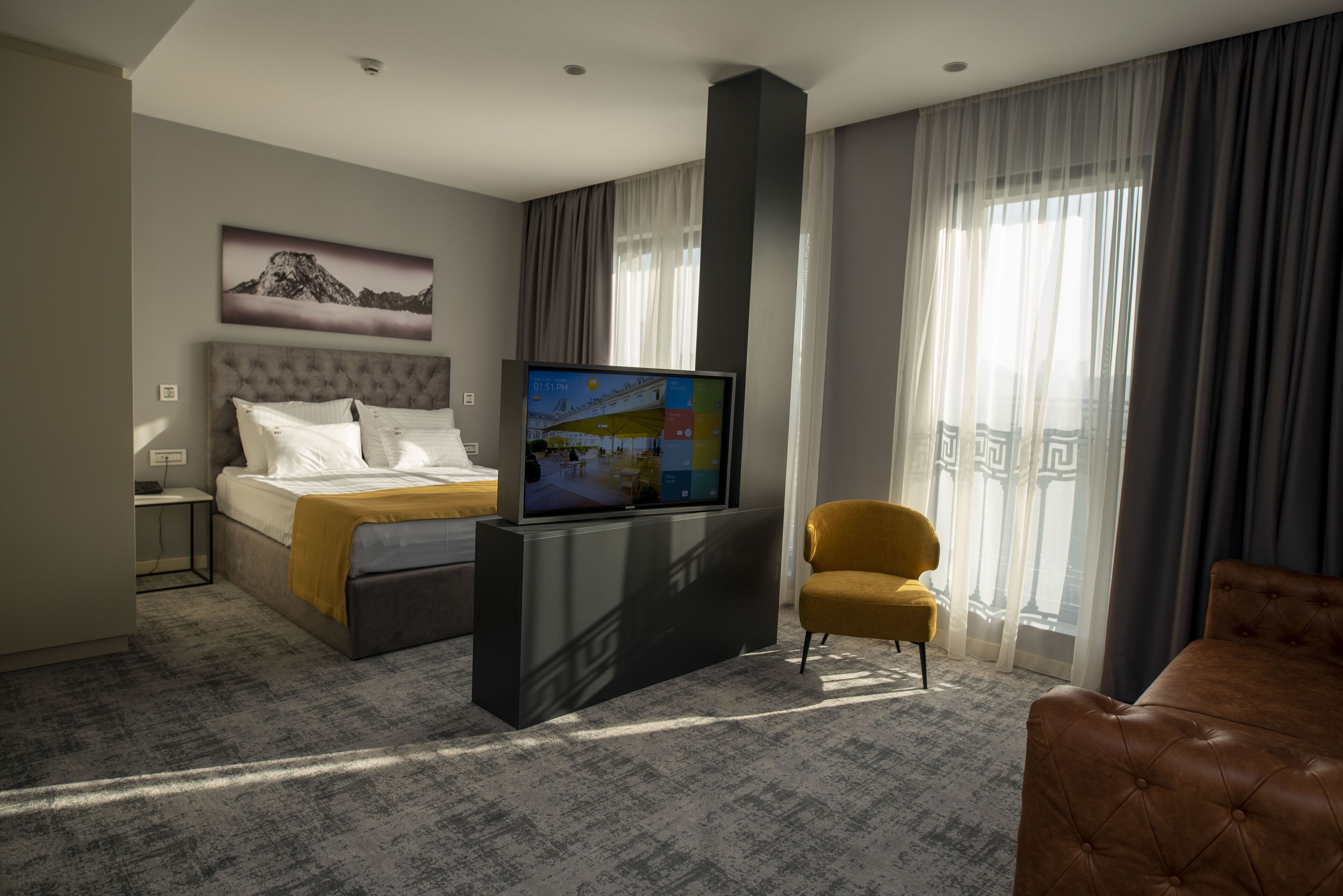 H41 Luxury Suites
