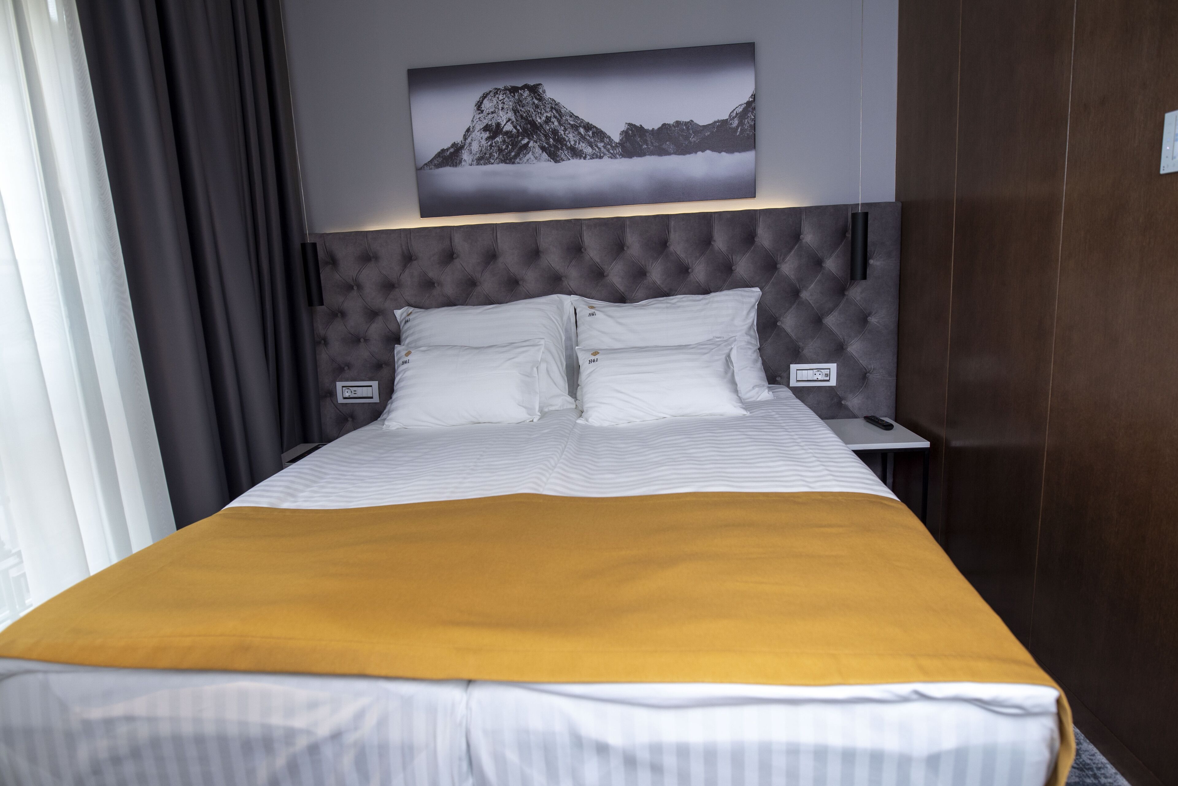 H41 Luxury Suites