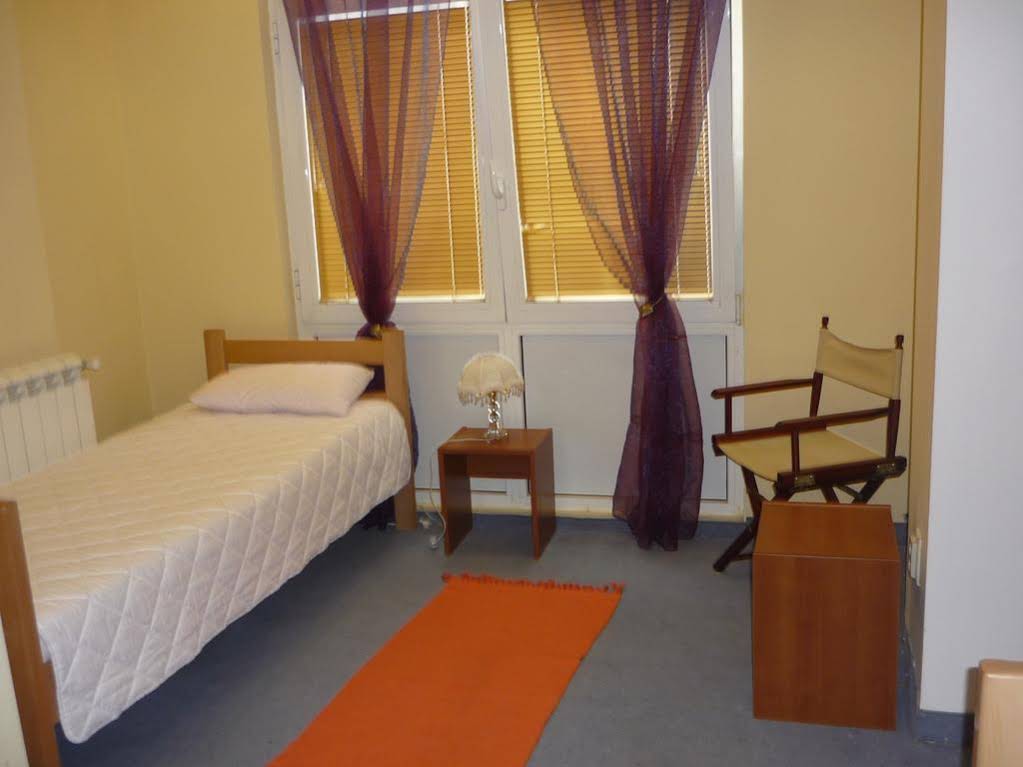 Hostel Parliament