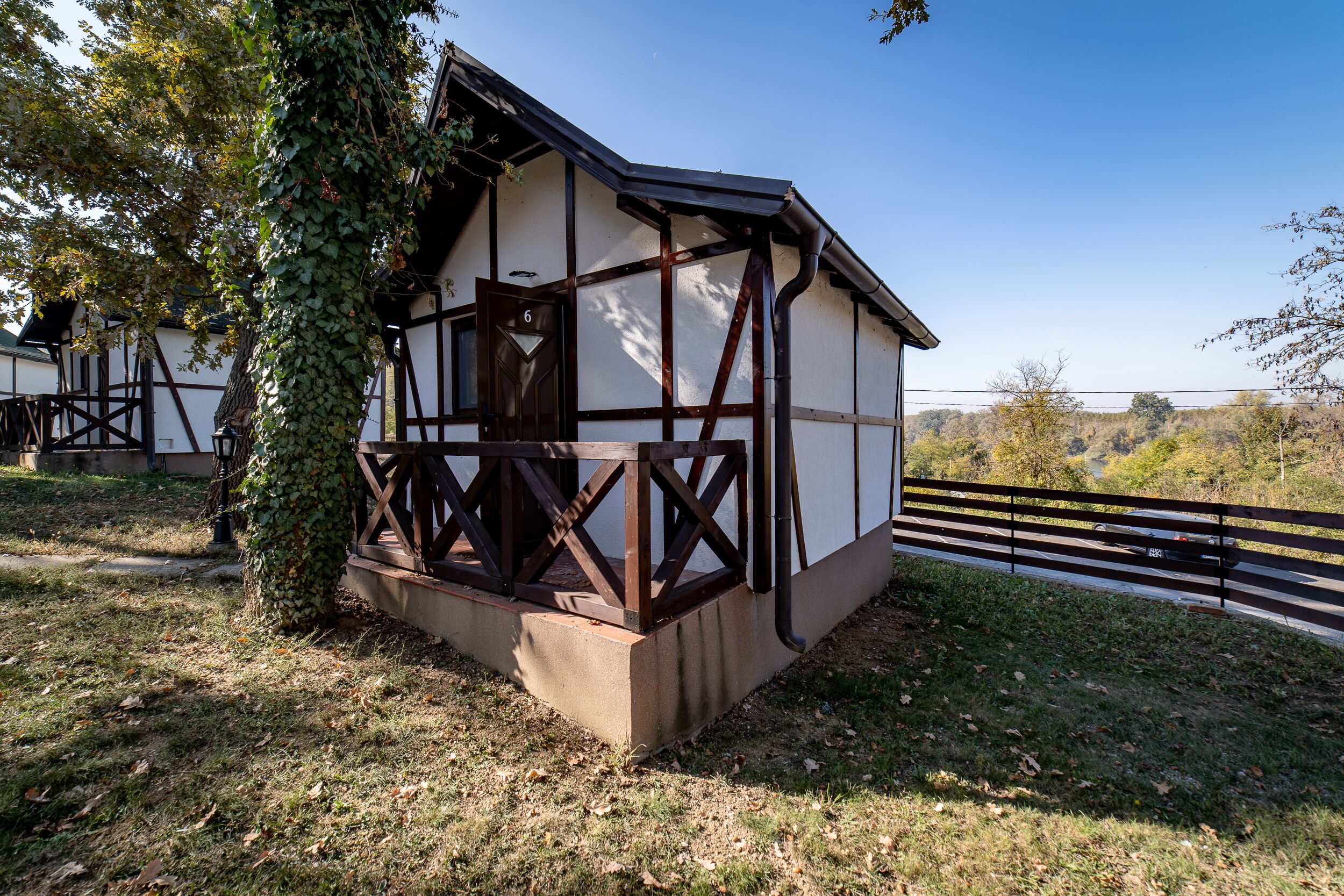Hotel Duboko