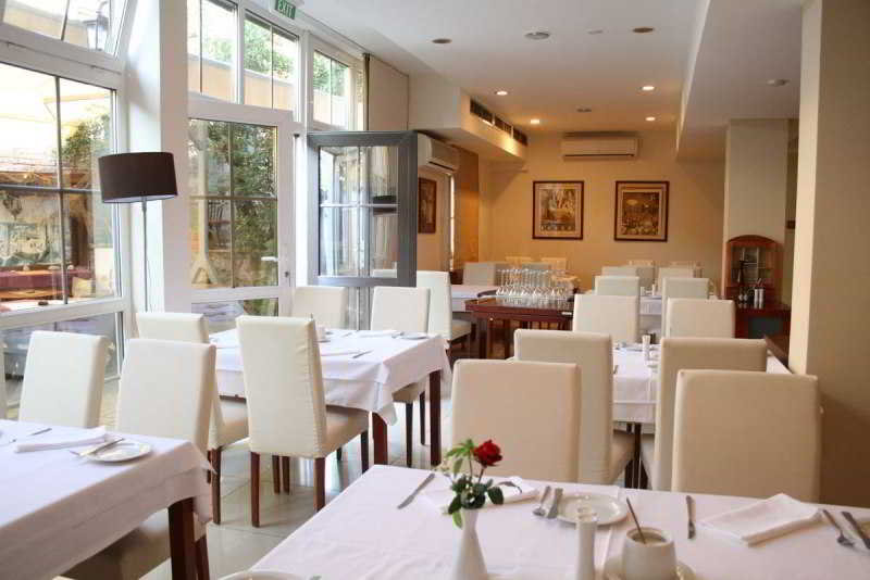 Hotel LePetit Piaf