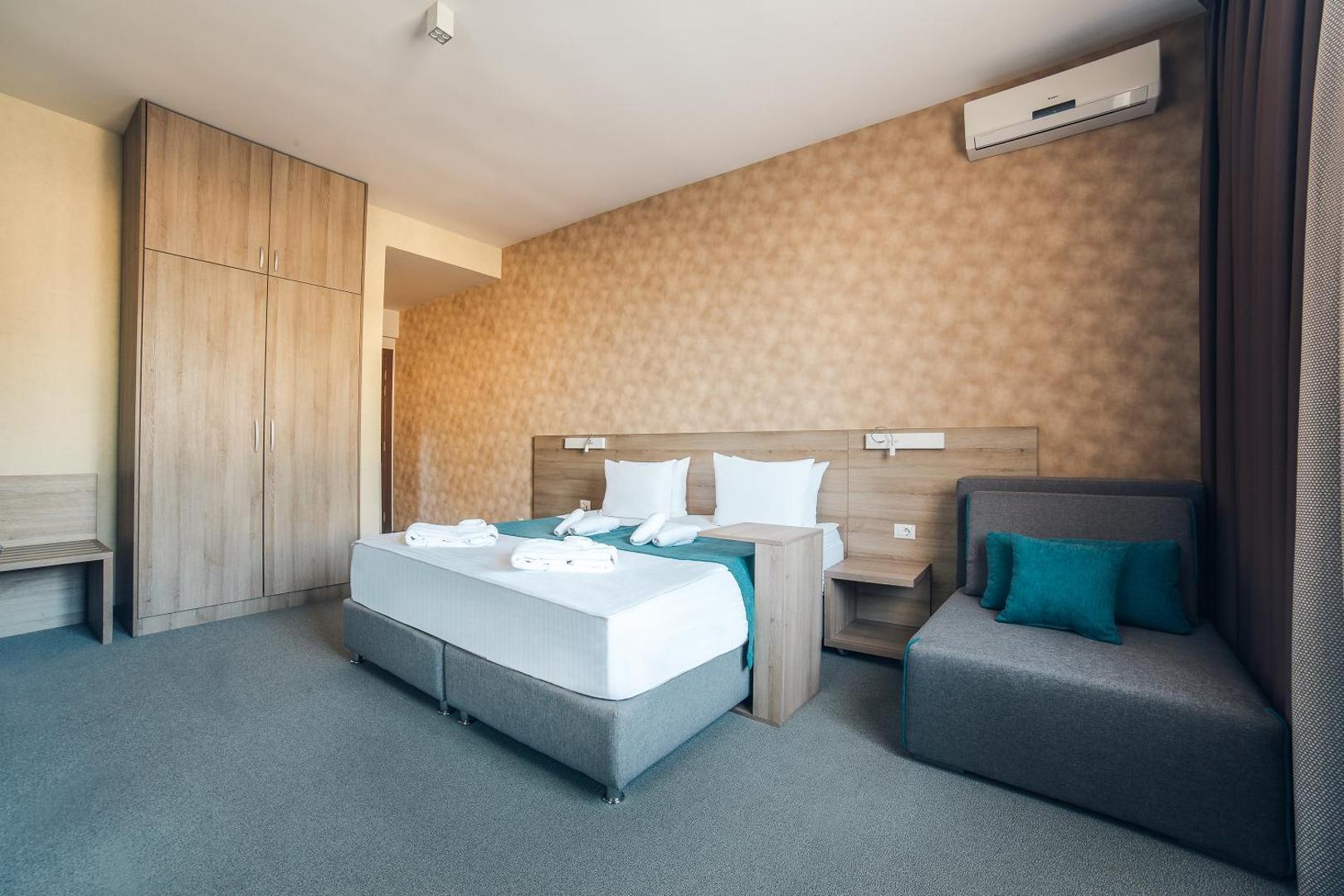Hotel Mint