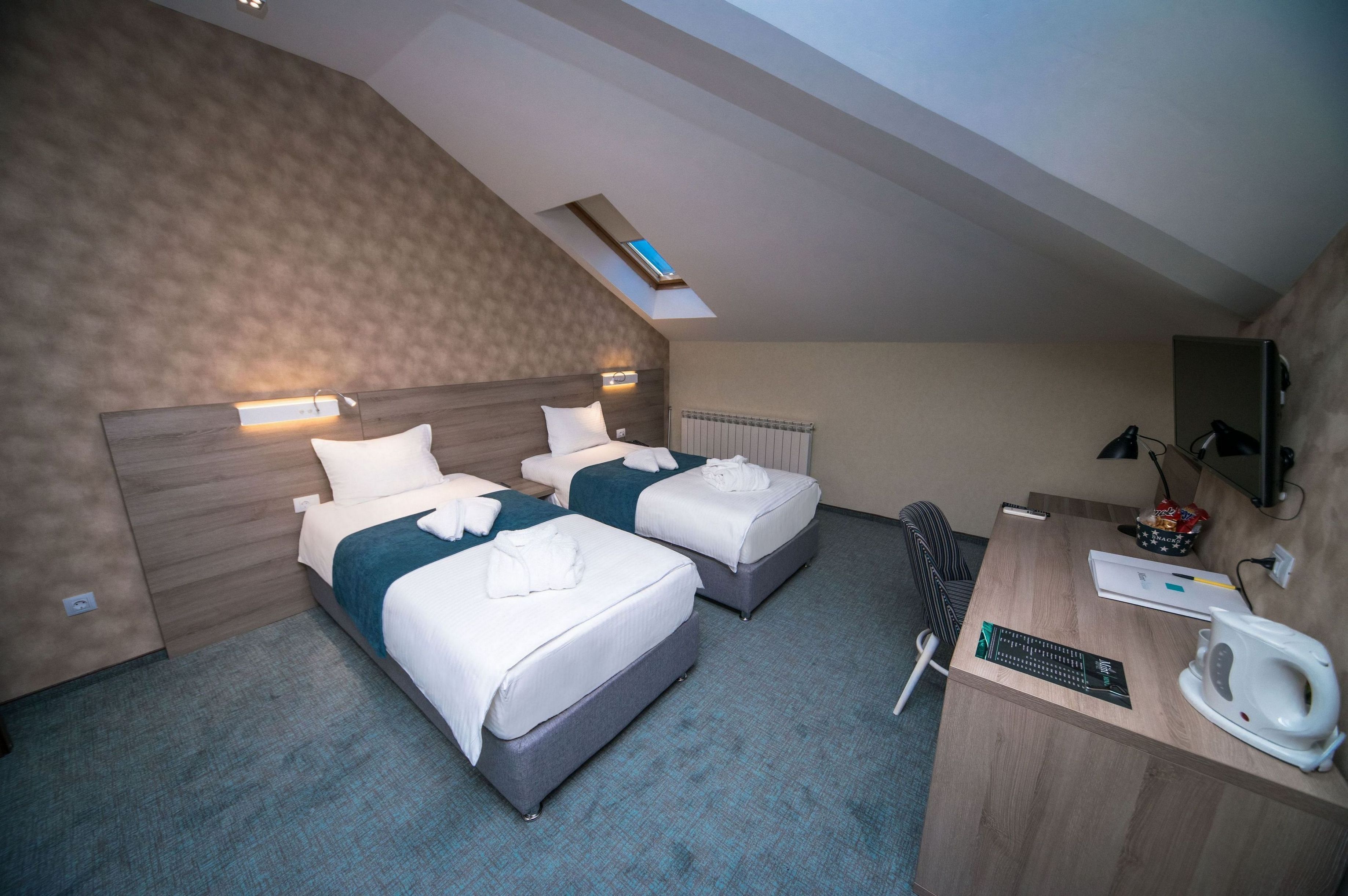 Hotel Mint
