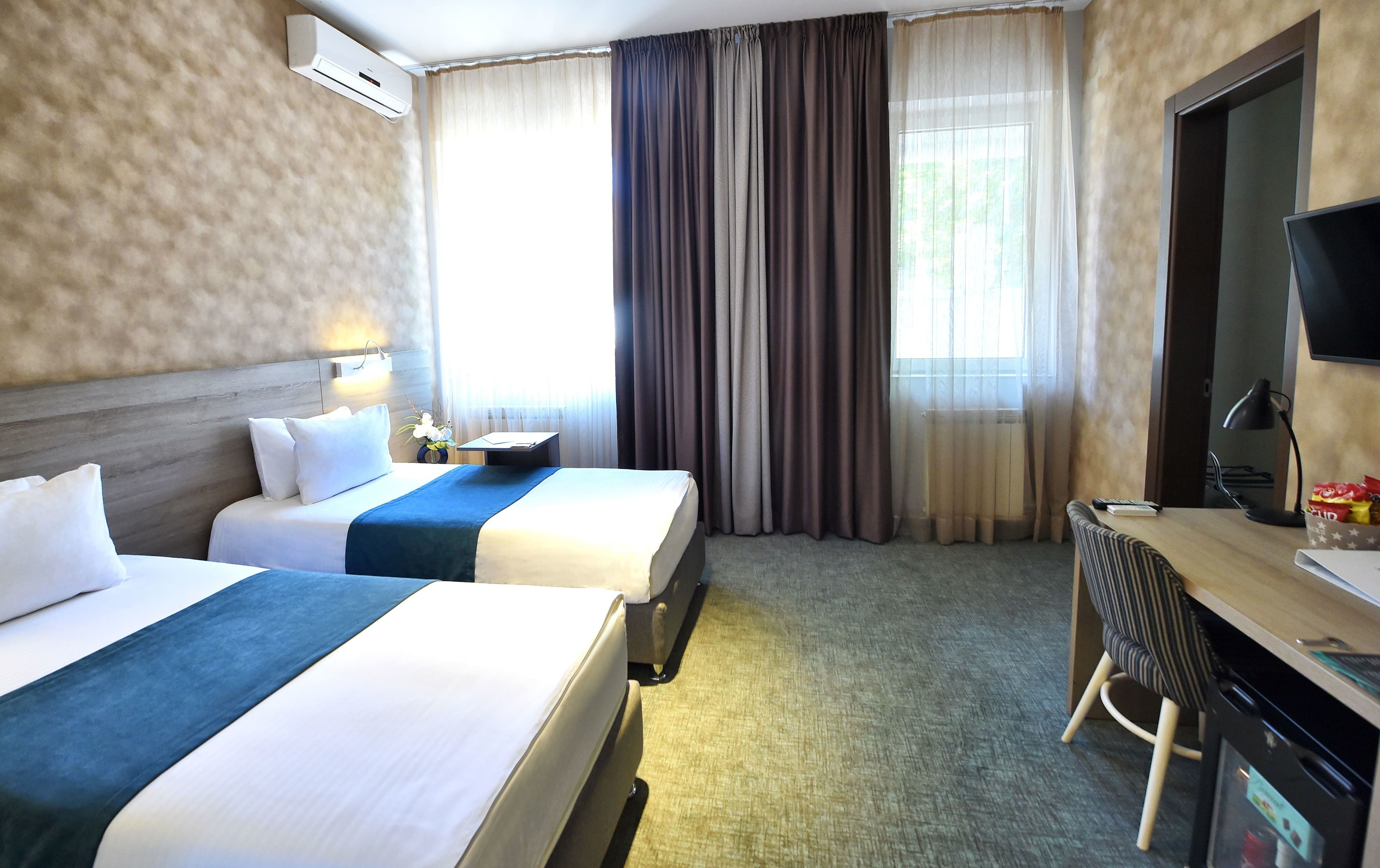 Hotel Mint
