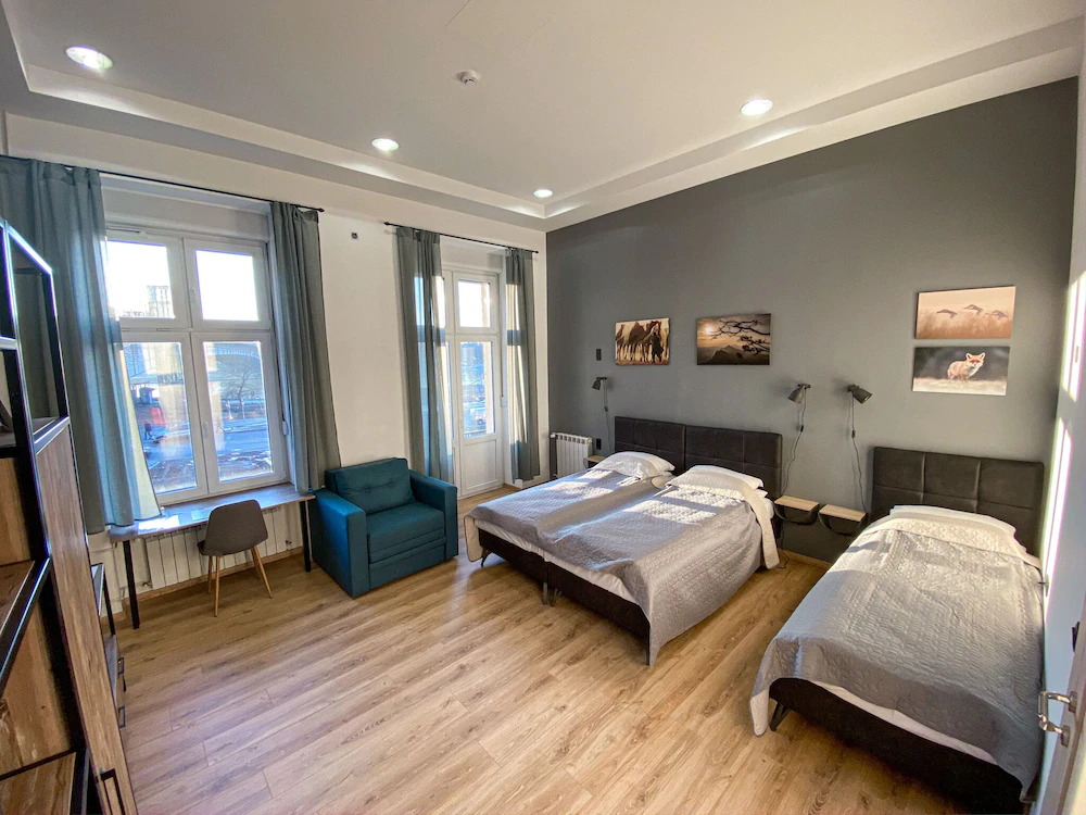 K43 Rooms And Apartments