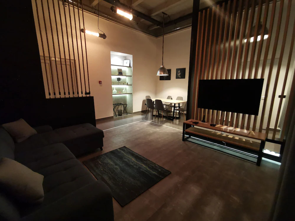 K43 Rooms And Apartments