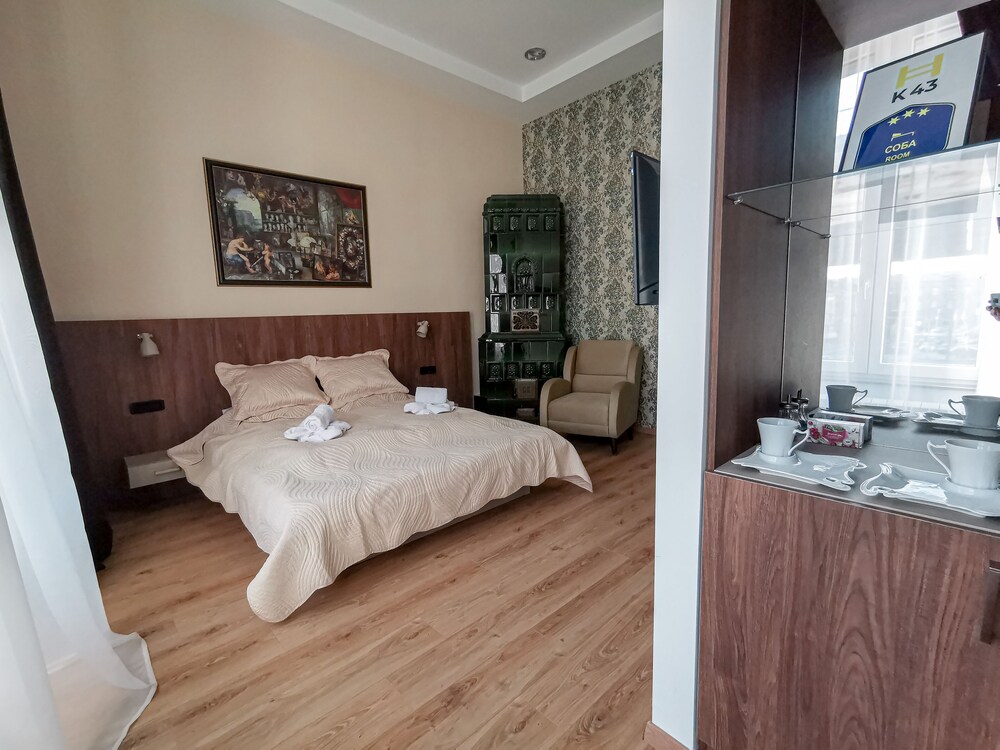 K43 Rooms And Apartments