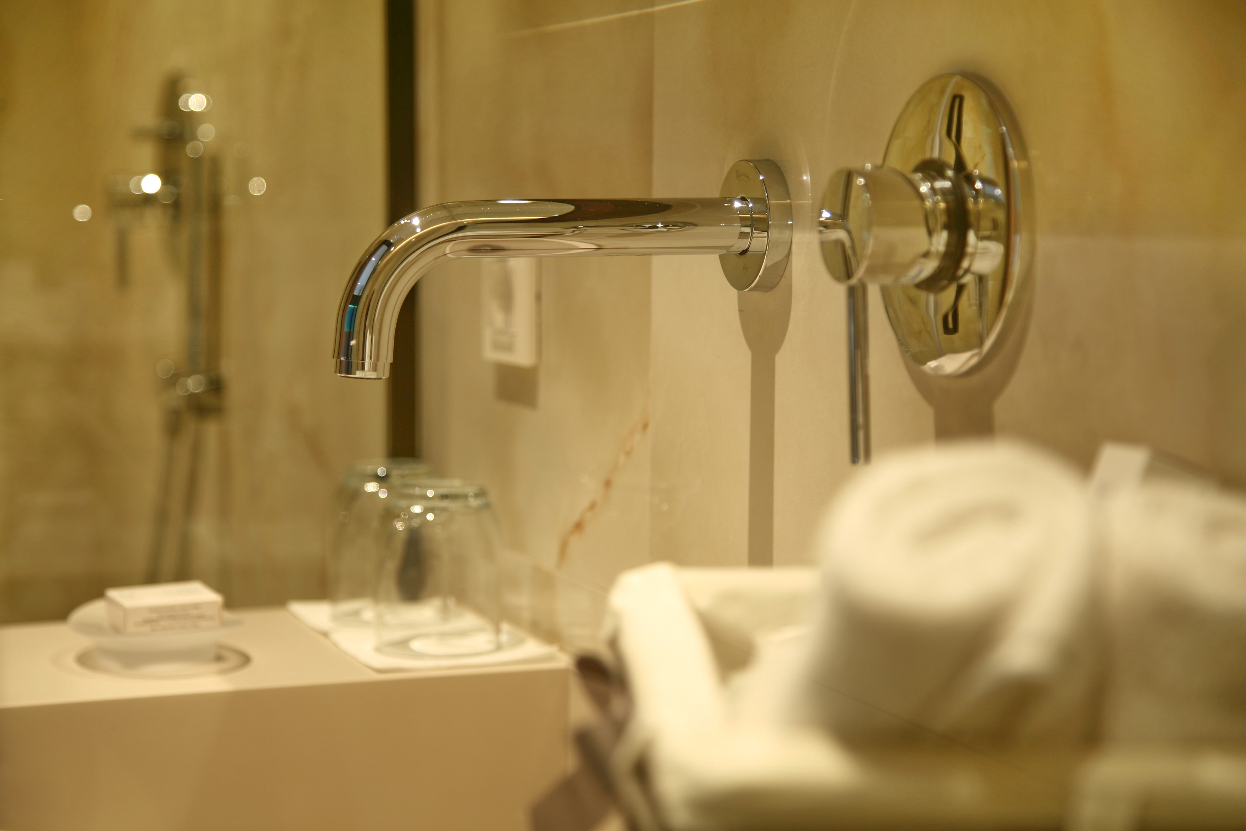 Maccani Luxury Suites