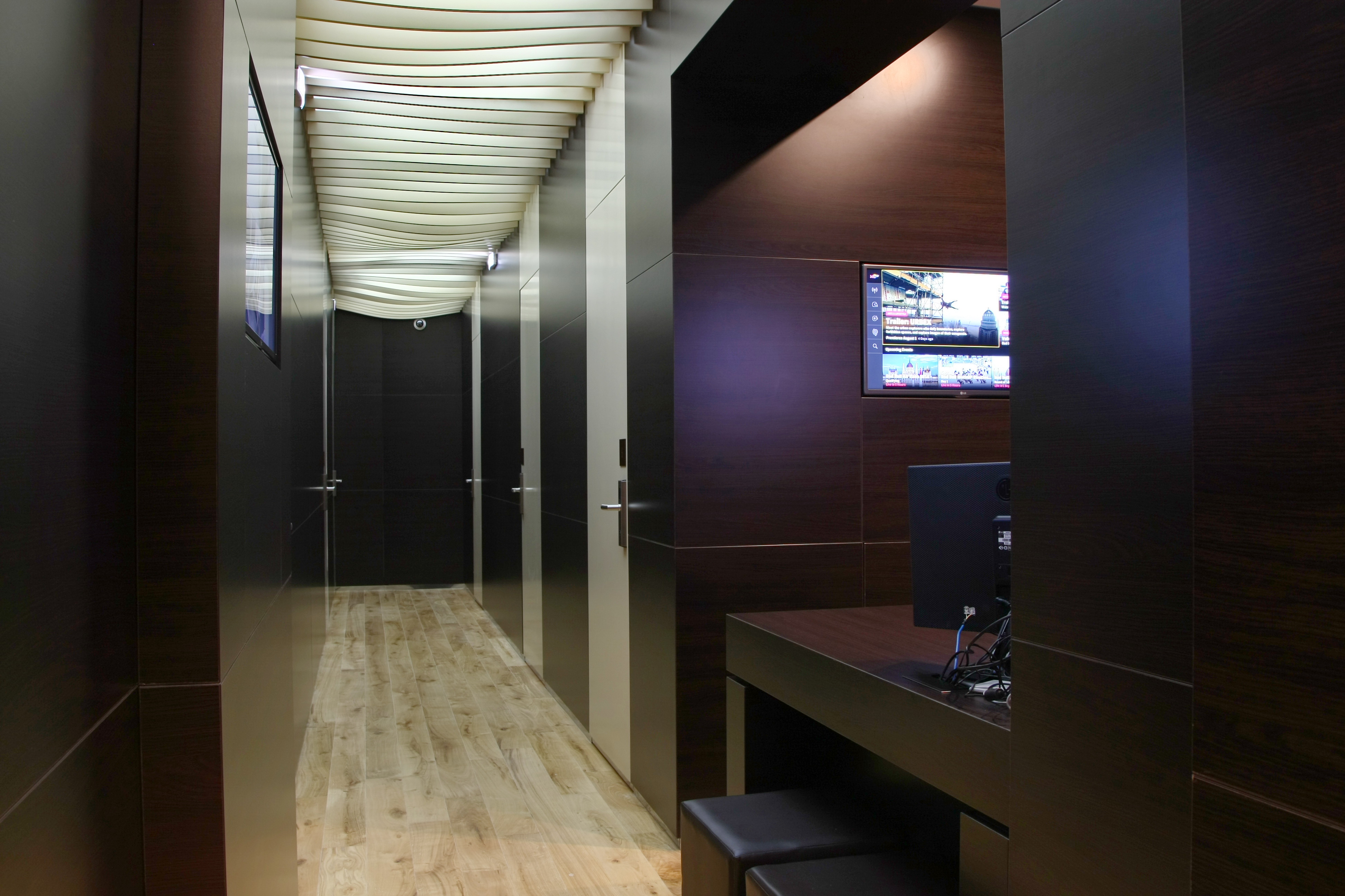 Maccani Luxury Suites