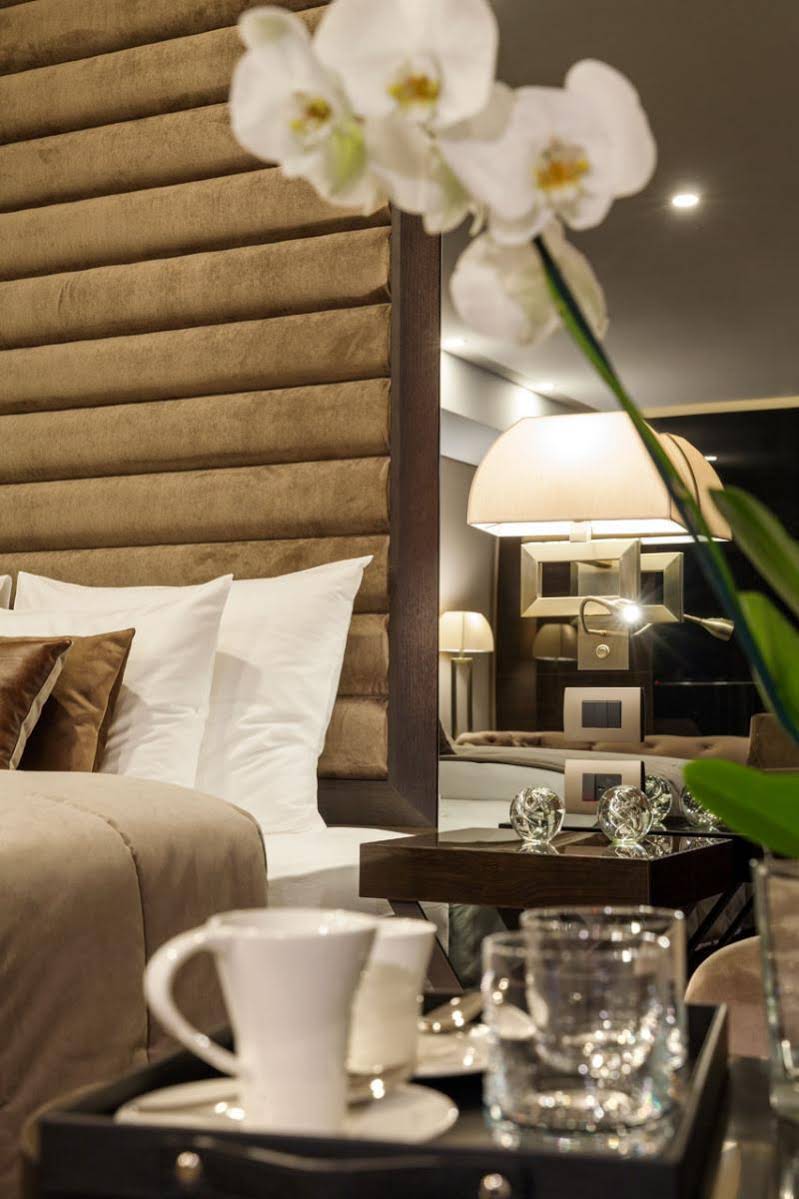 Saint Ten Hotel