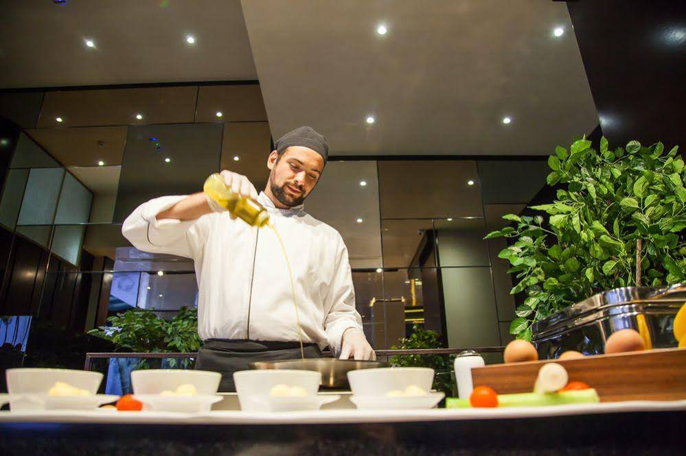 Saint Ten Hotel
