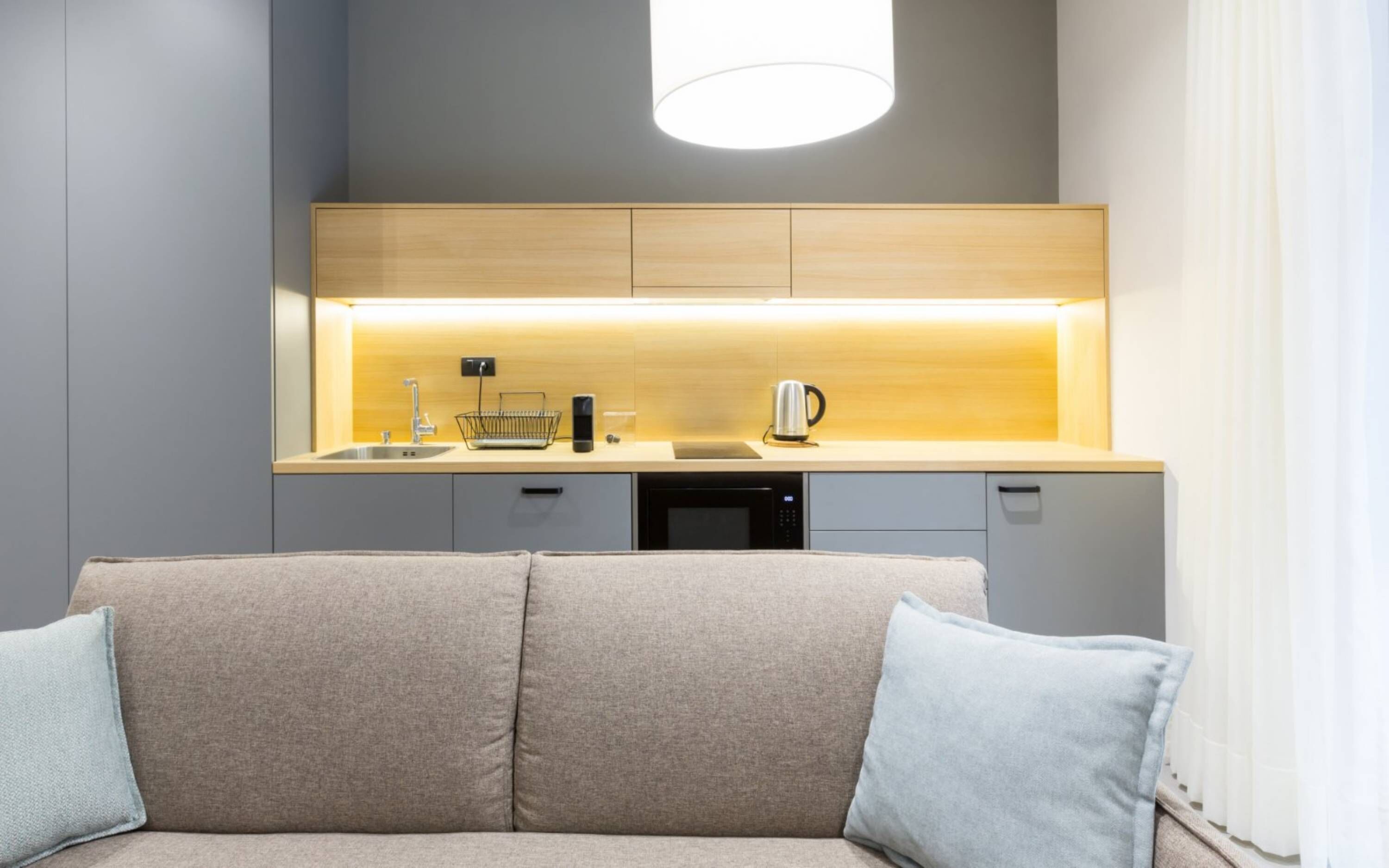 Teanna Lux Apartments