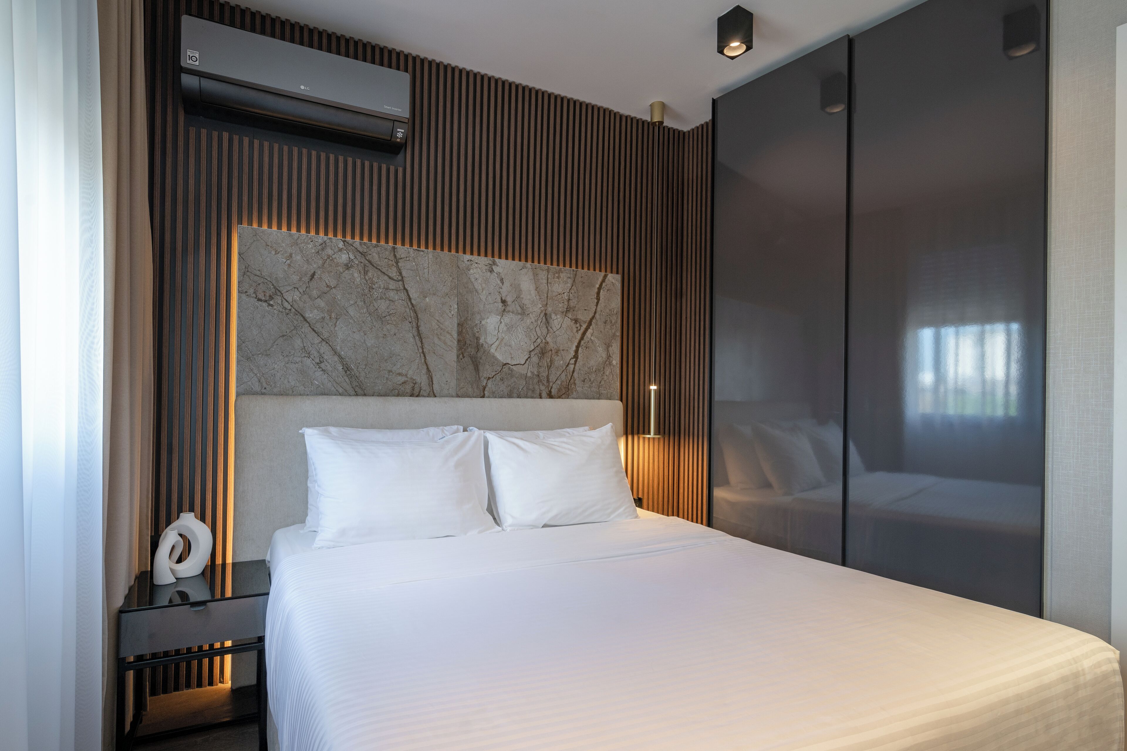 The Residence 59