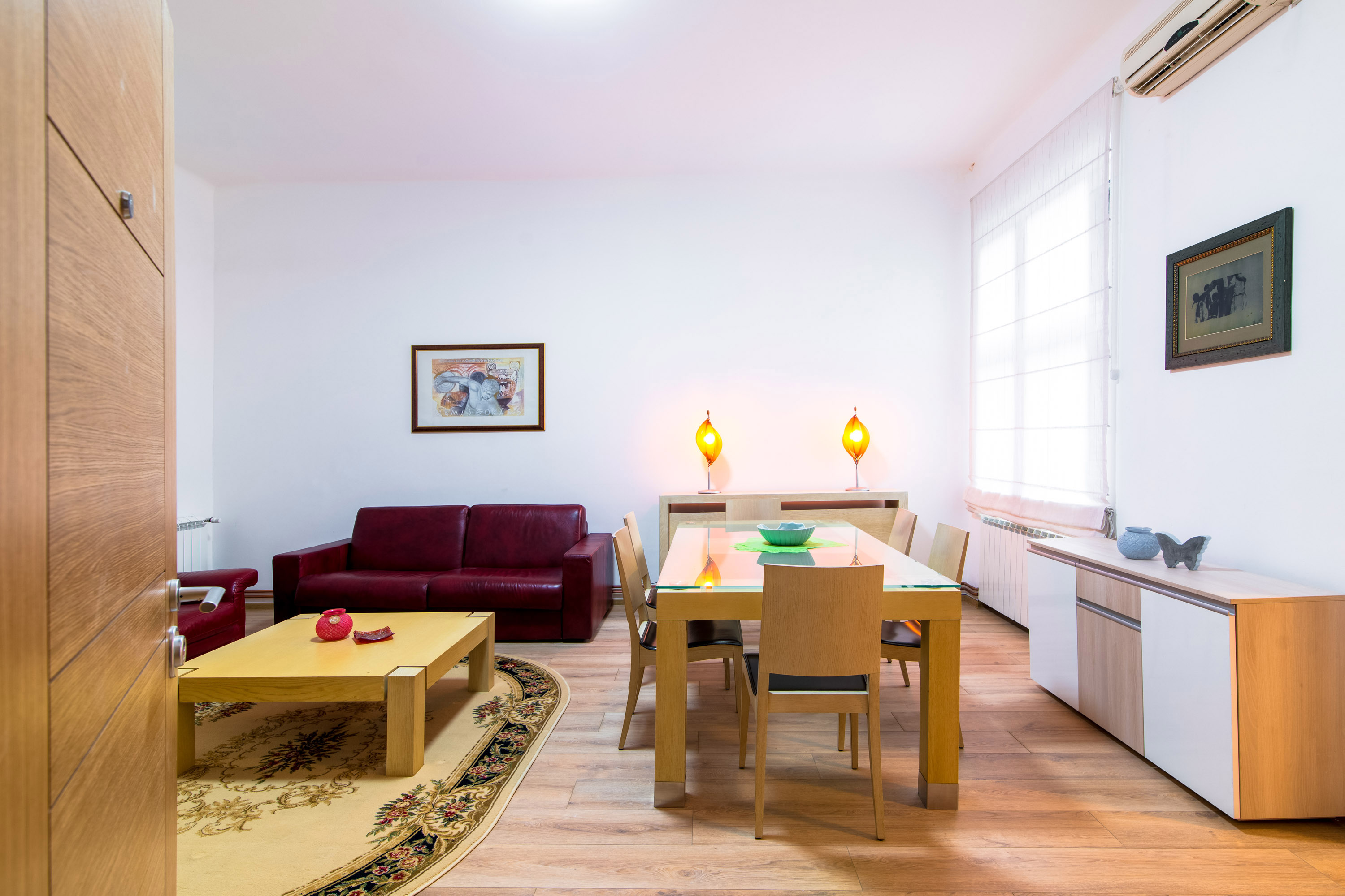 Top Central Apartments 1