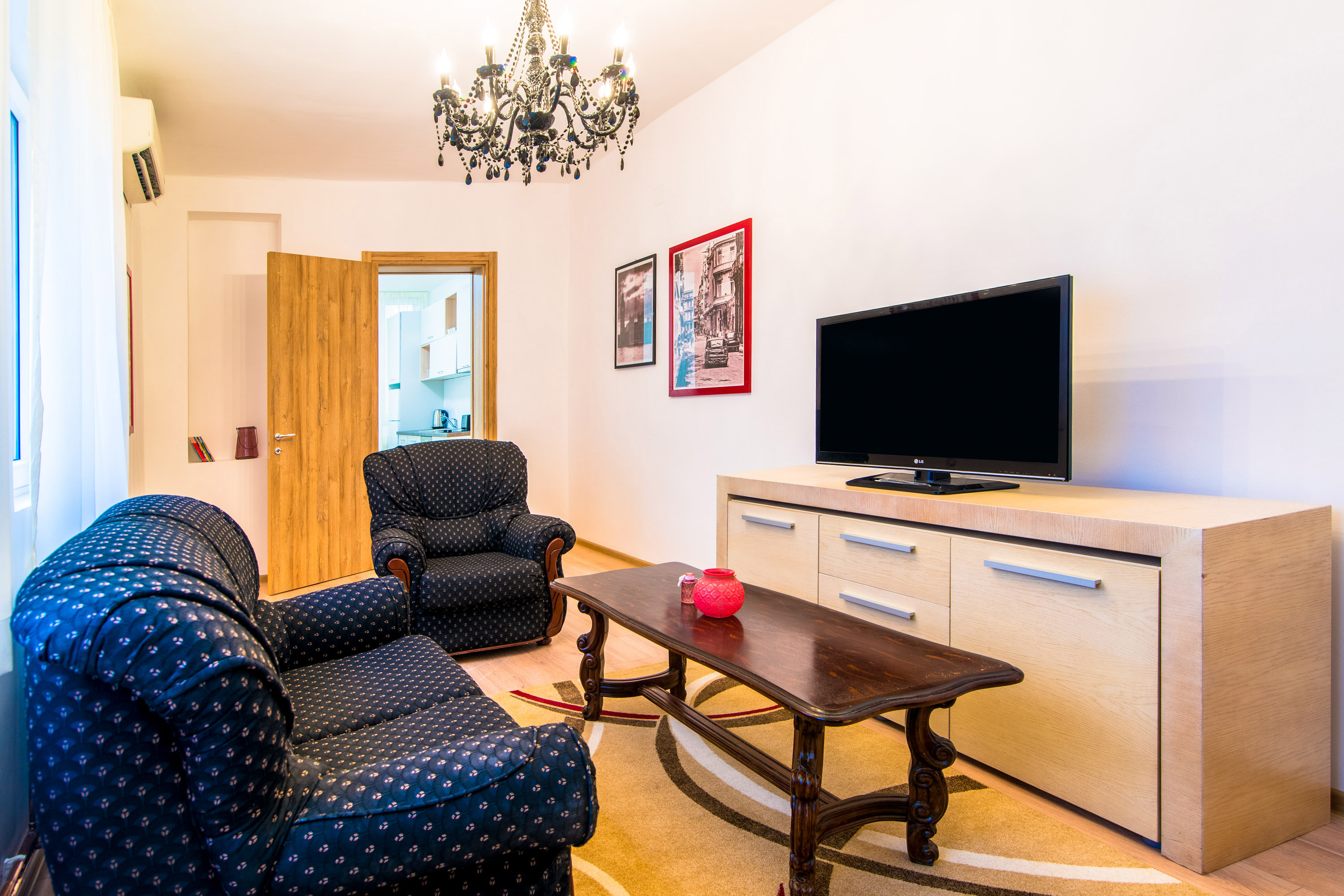 Top Central Apartments 1