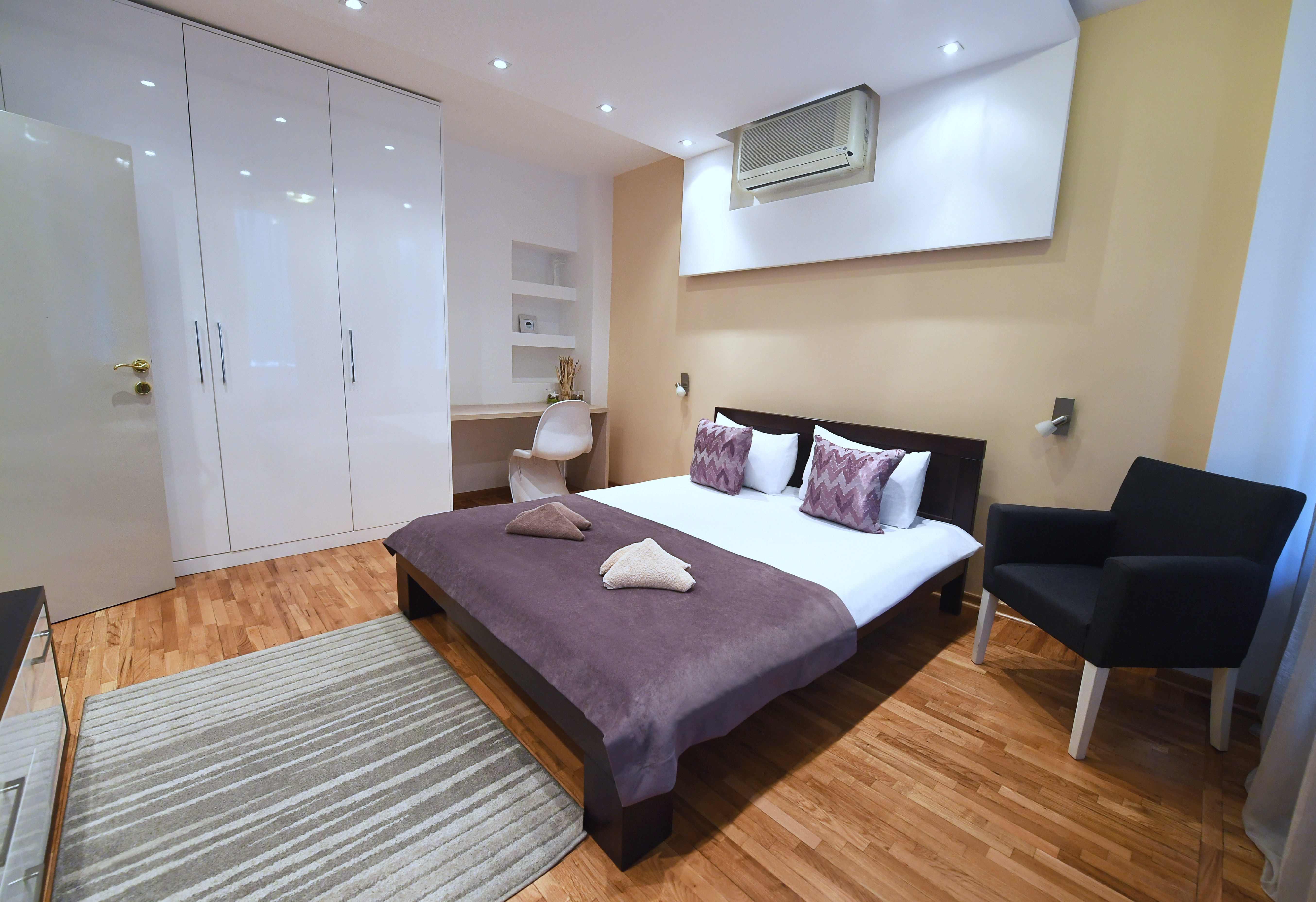 Top Central Apartments 2