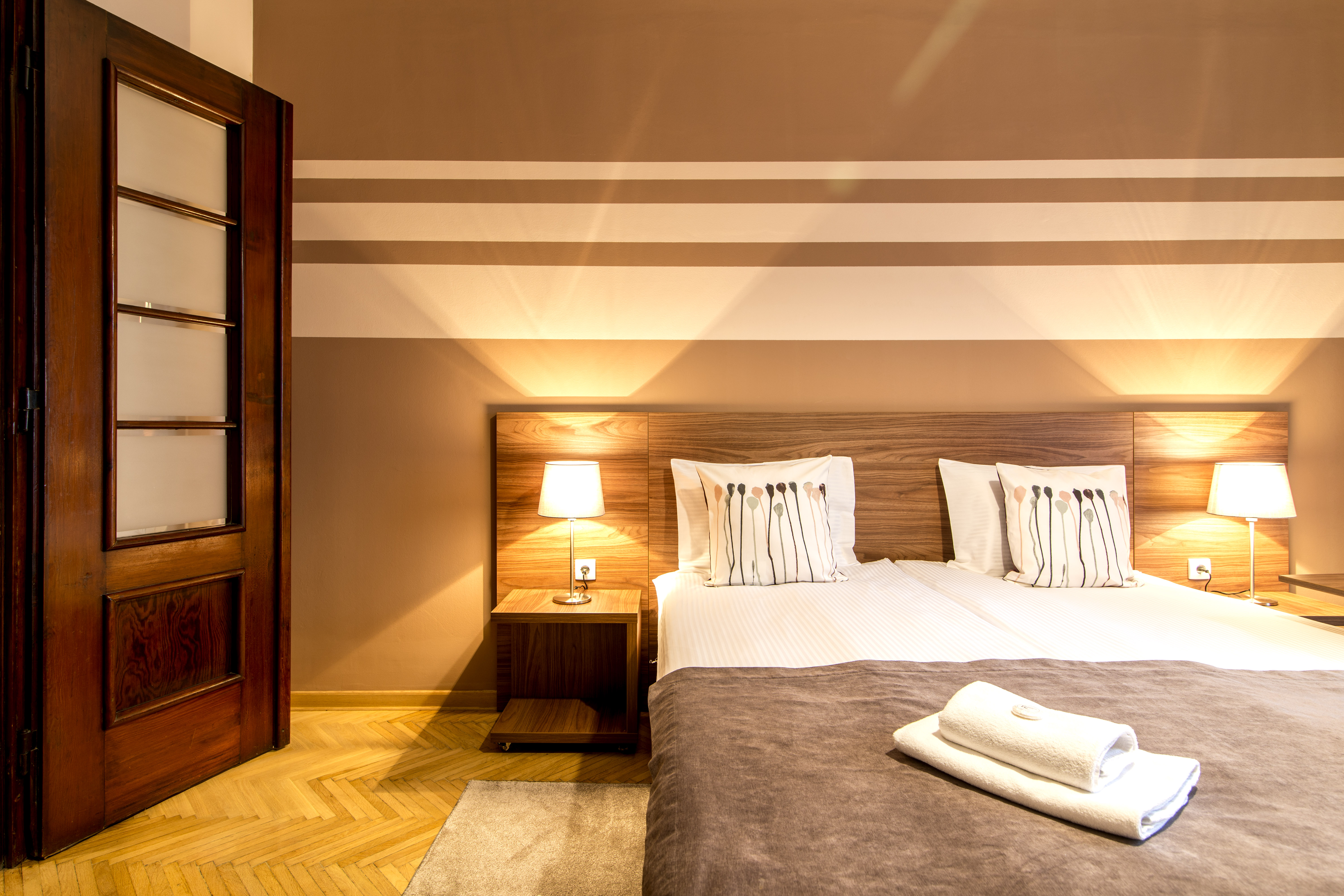 Top Central Apartments 3