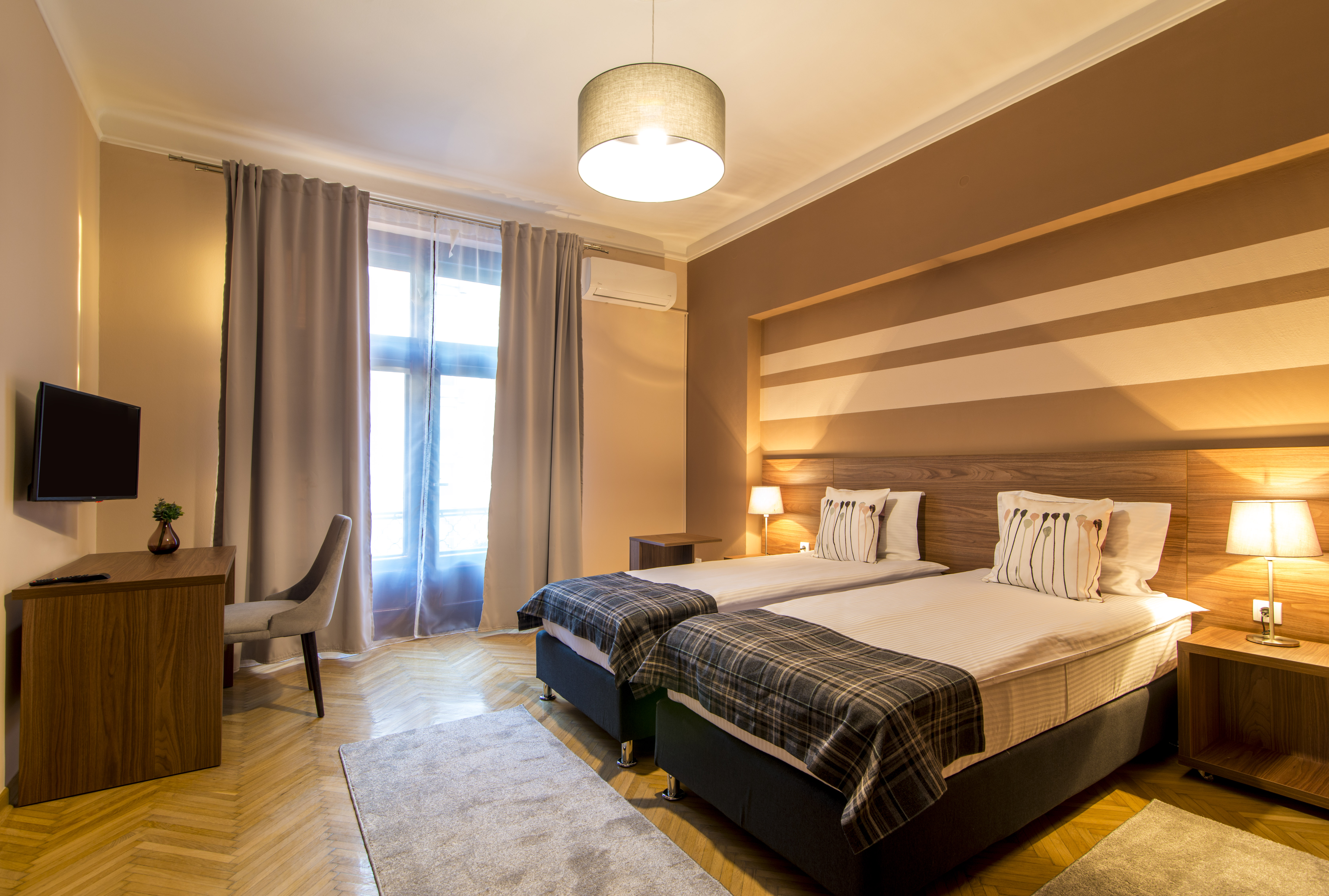 Top Central Apartments 3