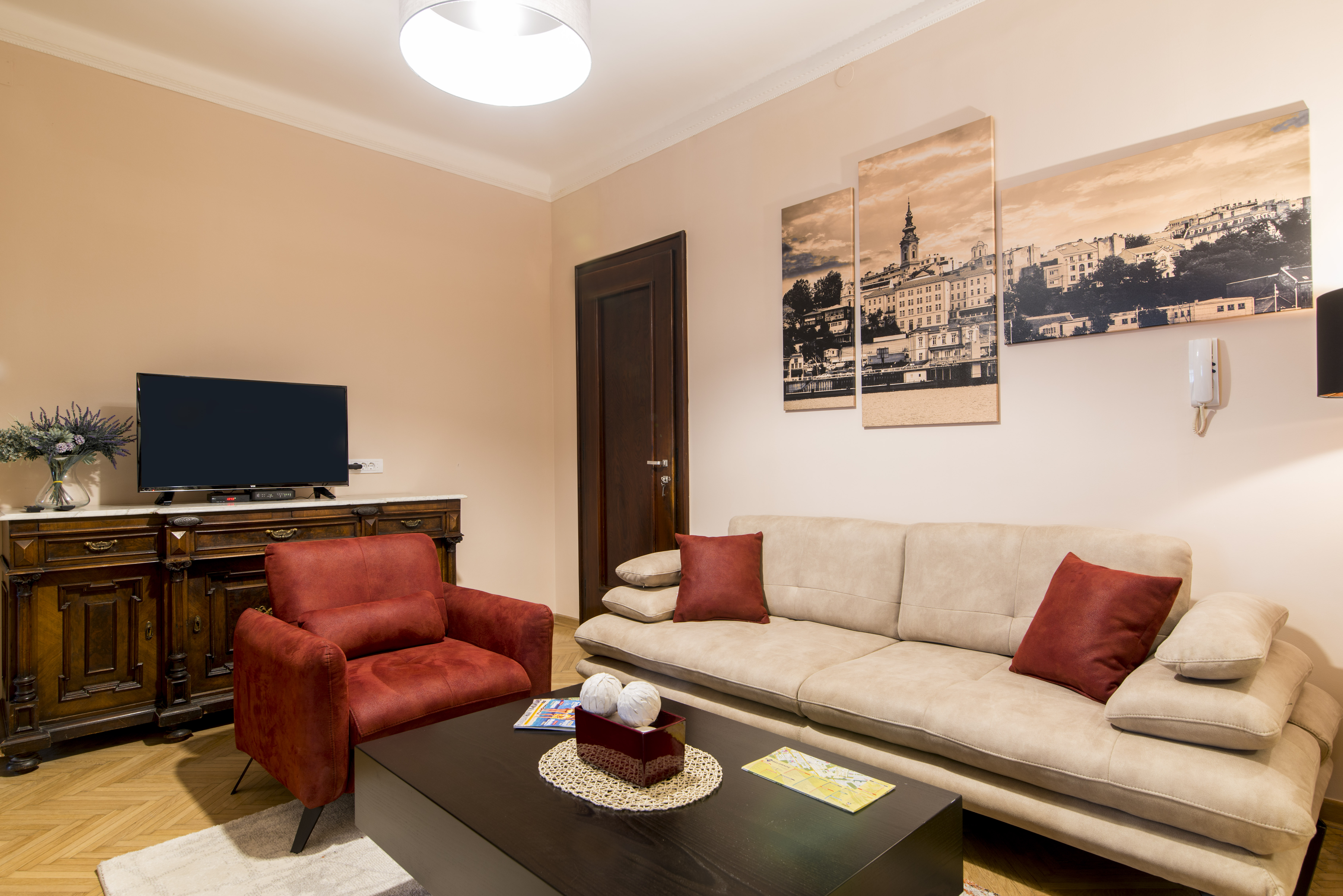 Top Central Apartments 3