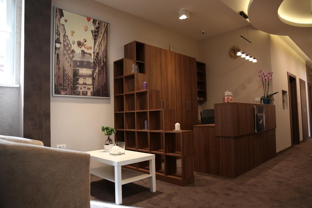 Veneti Suites
