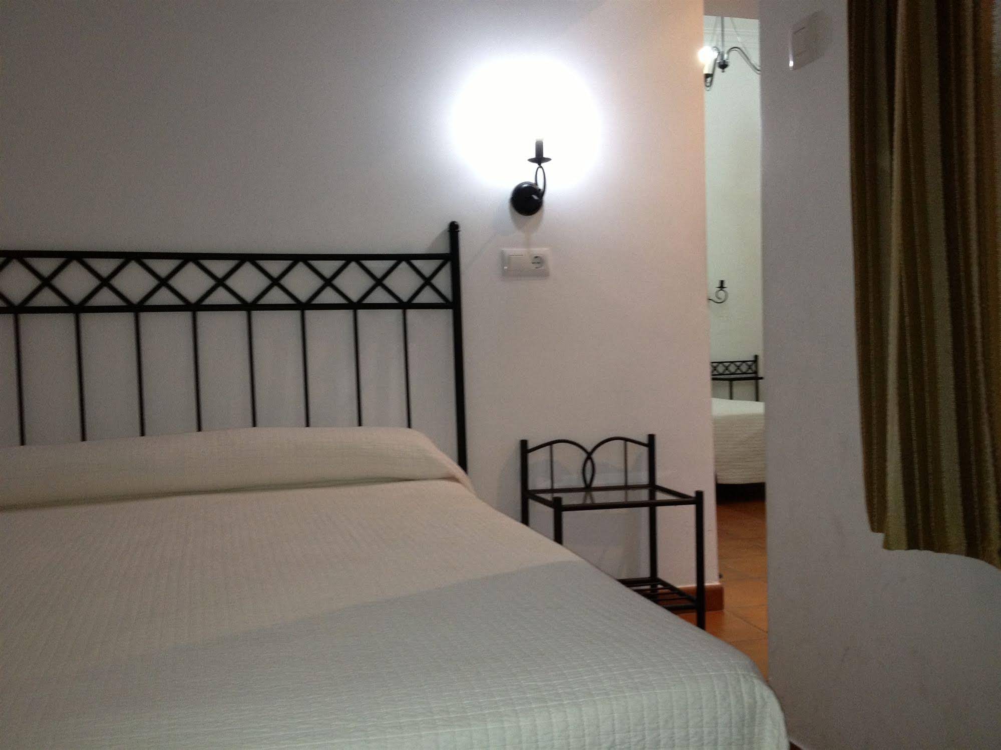 Hostal Atenas