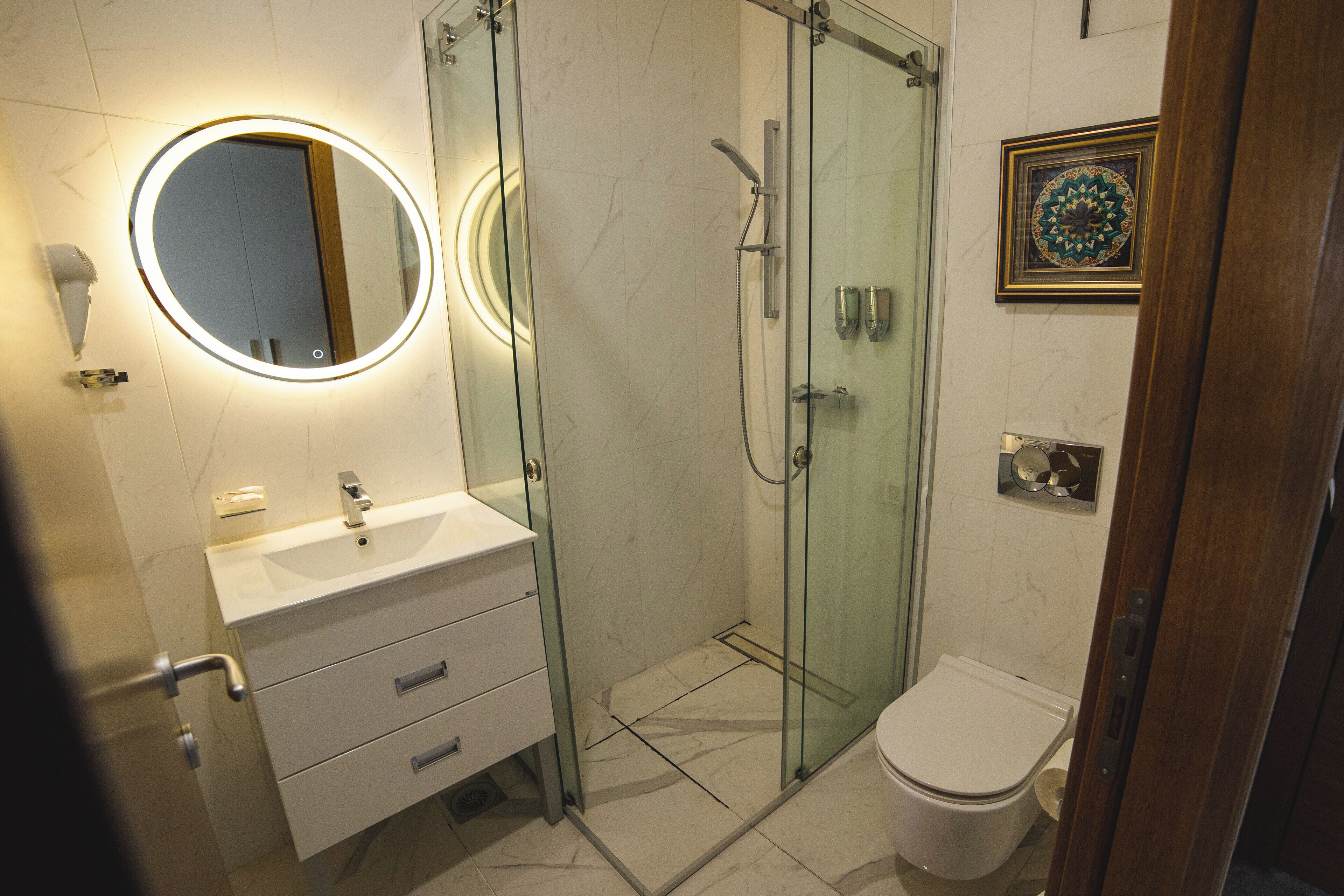 Luxury Hotel King Bo