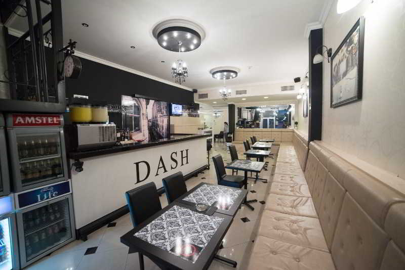 Dash Star Hotel