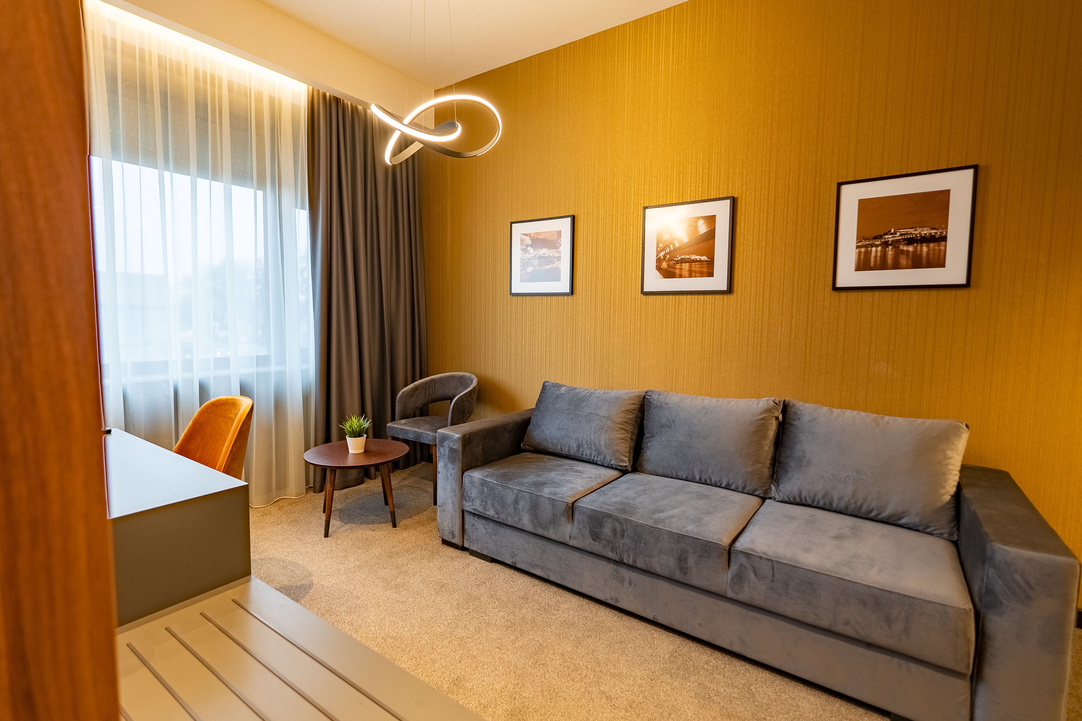 Hotel Element