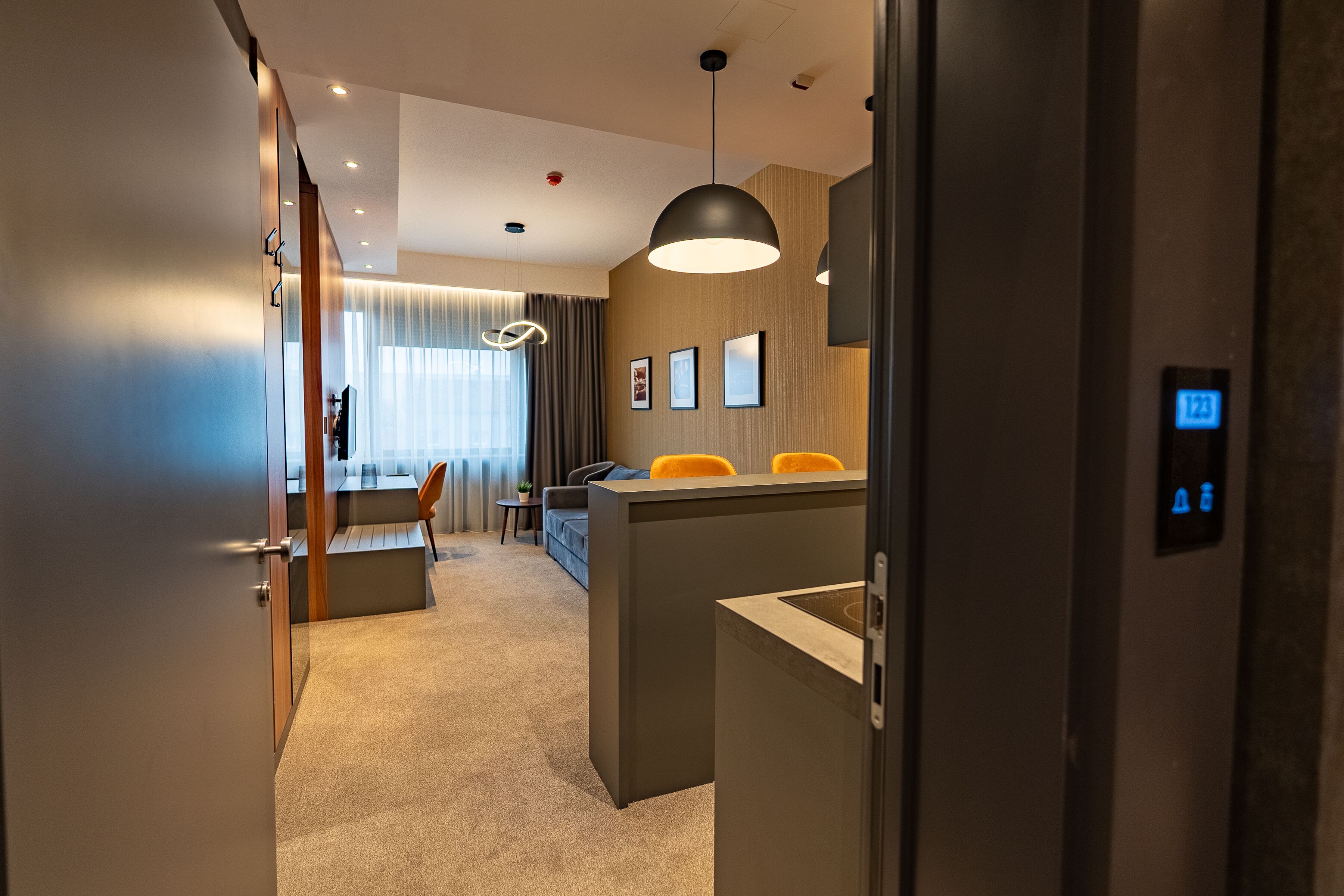 Hotel Element