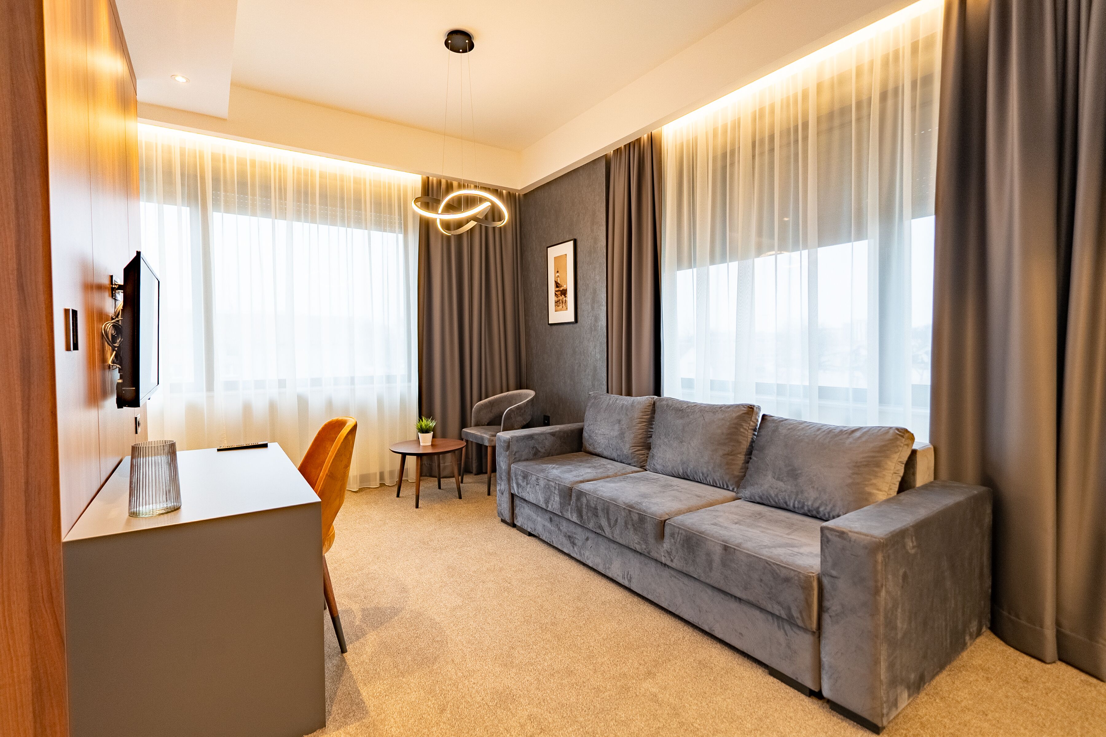 Hotel Element