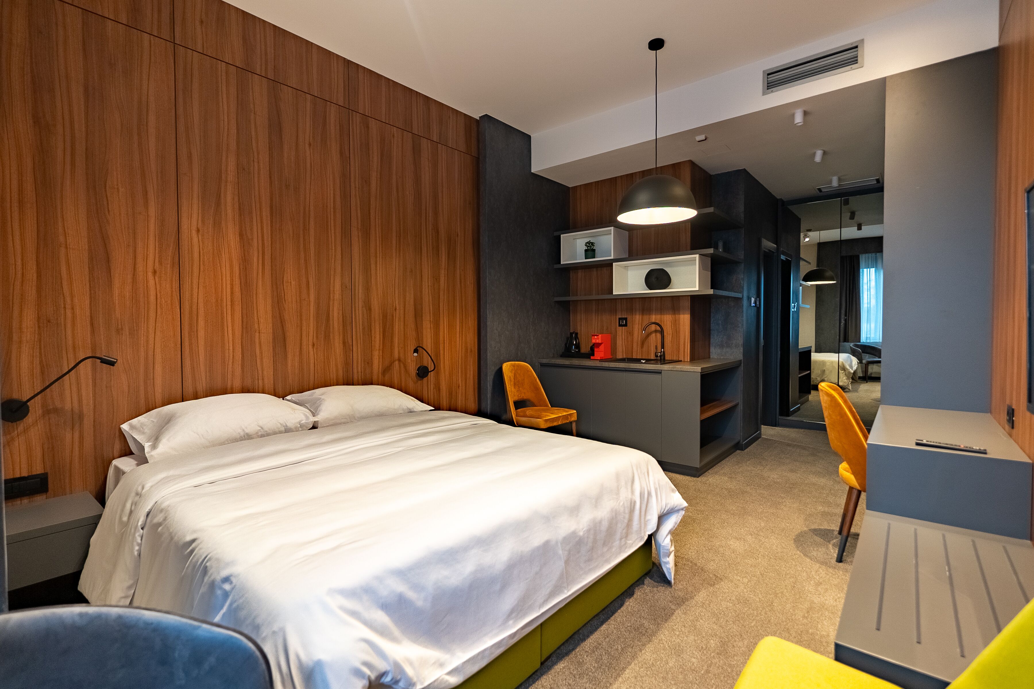 Hotel Element