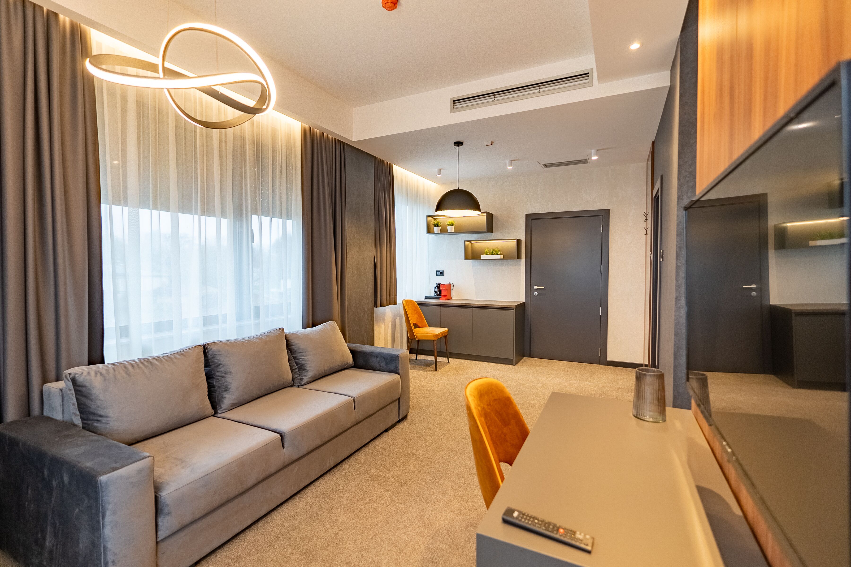 Hotel Element