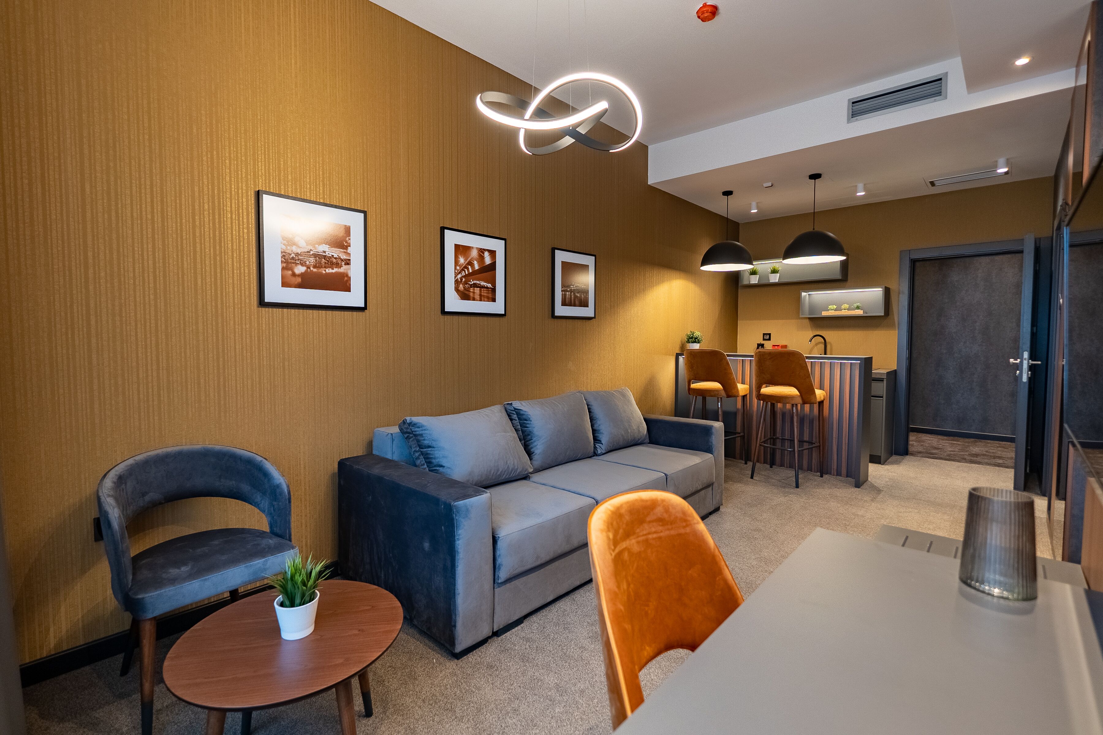 Hotel Element