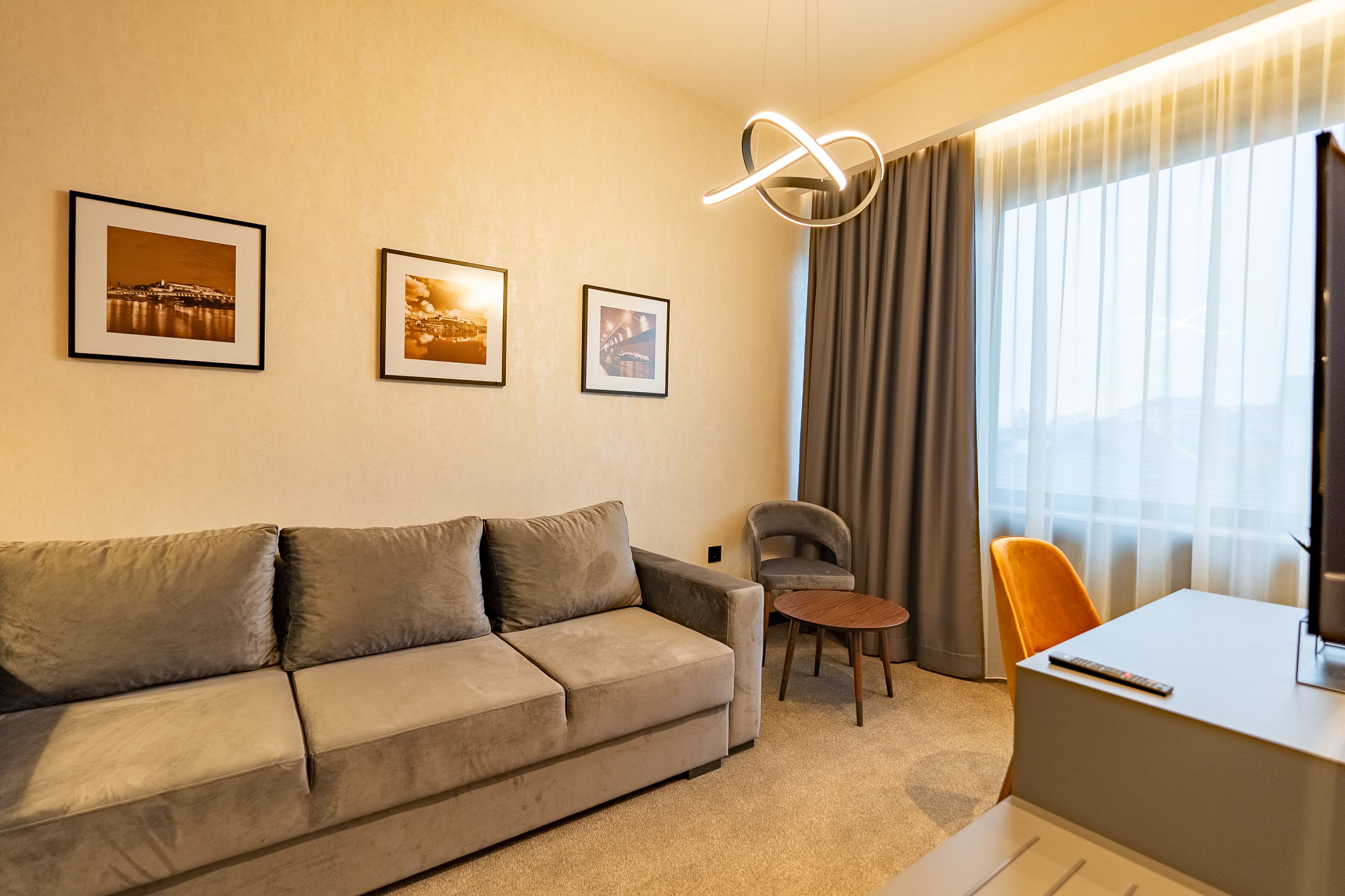 Hotel Element