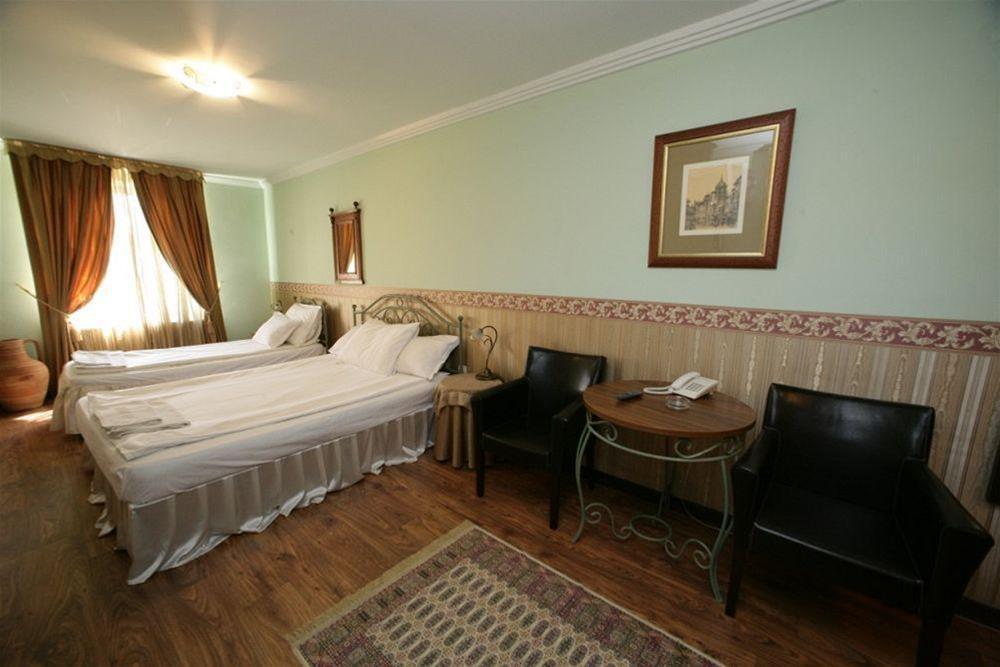 Hotel Garson Lux