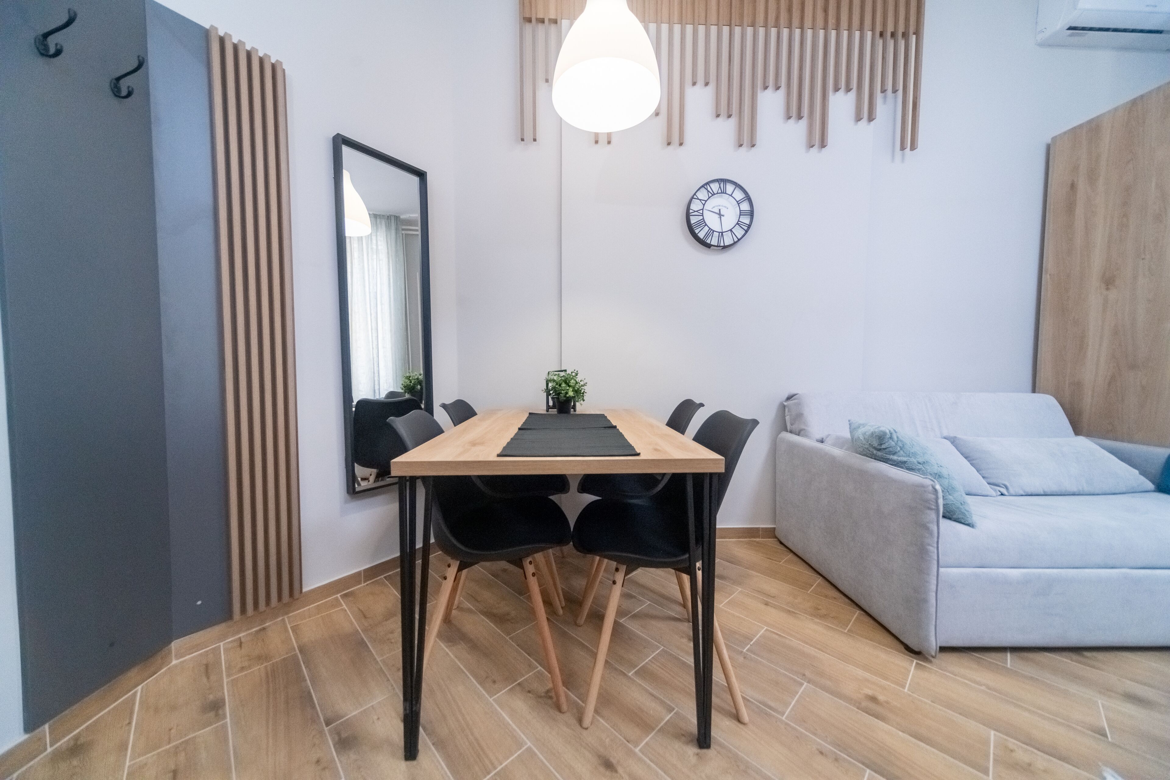 Manoir Apartments