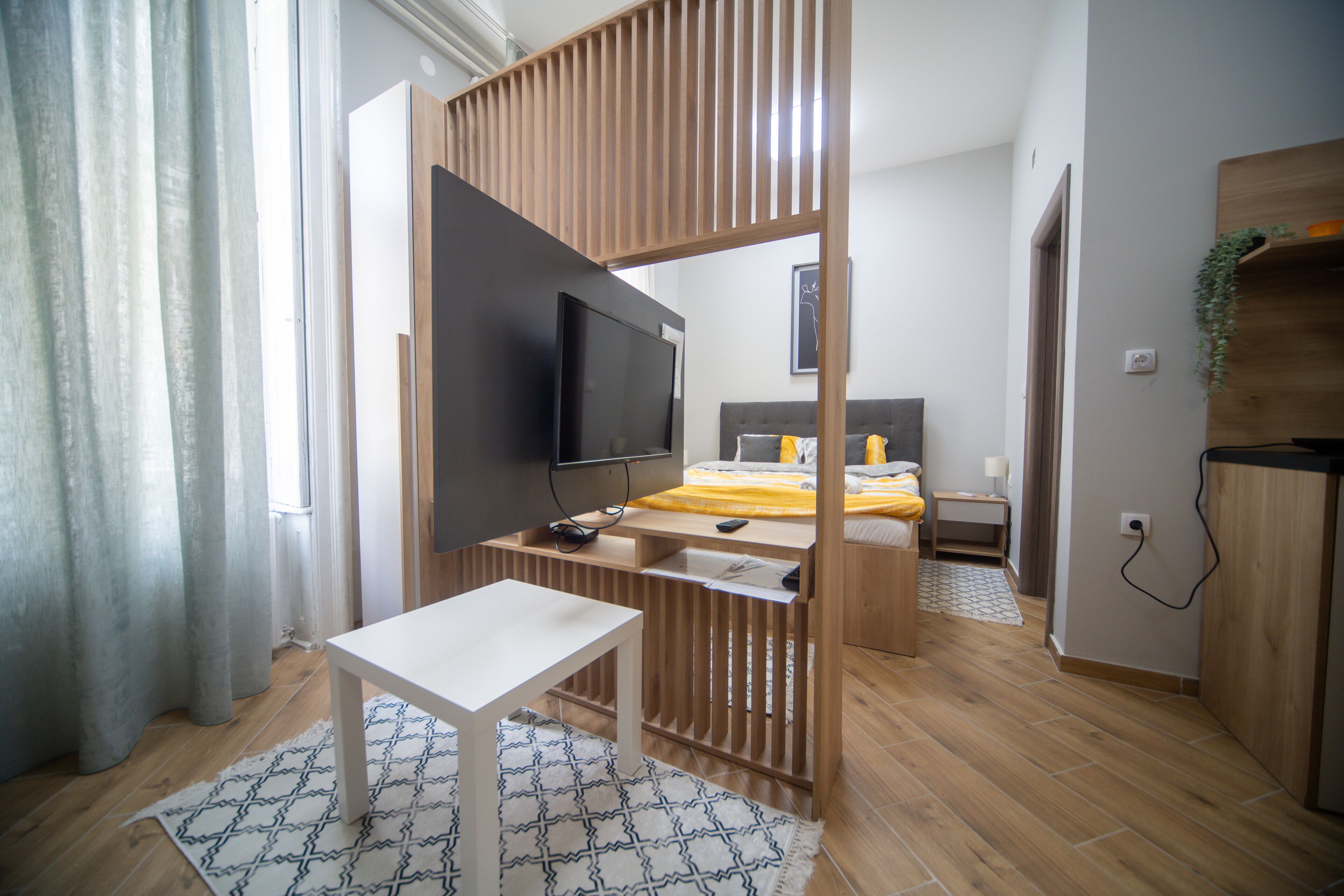 Manoir Apartments