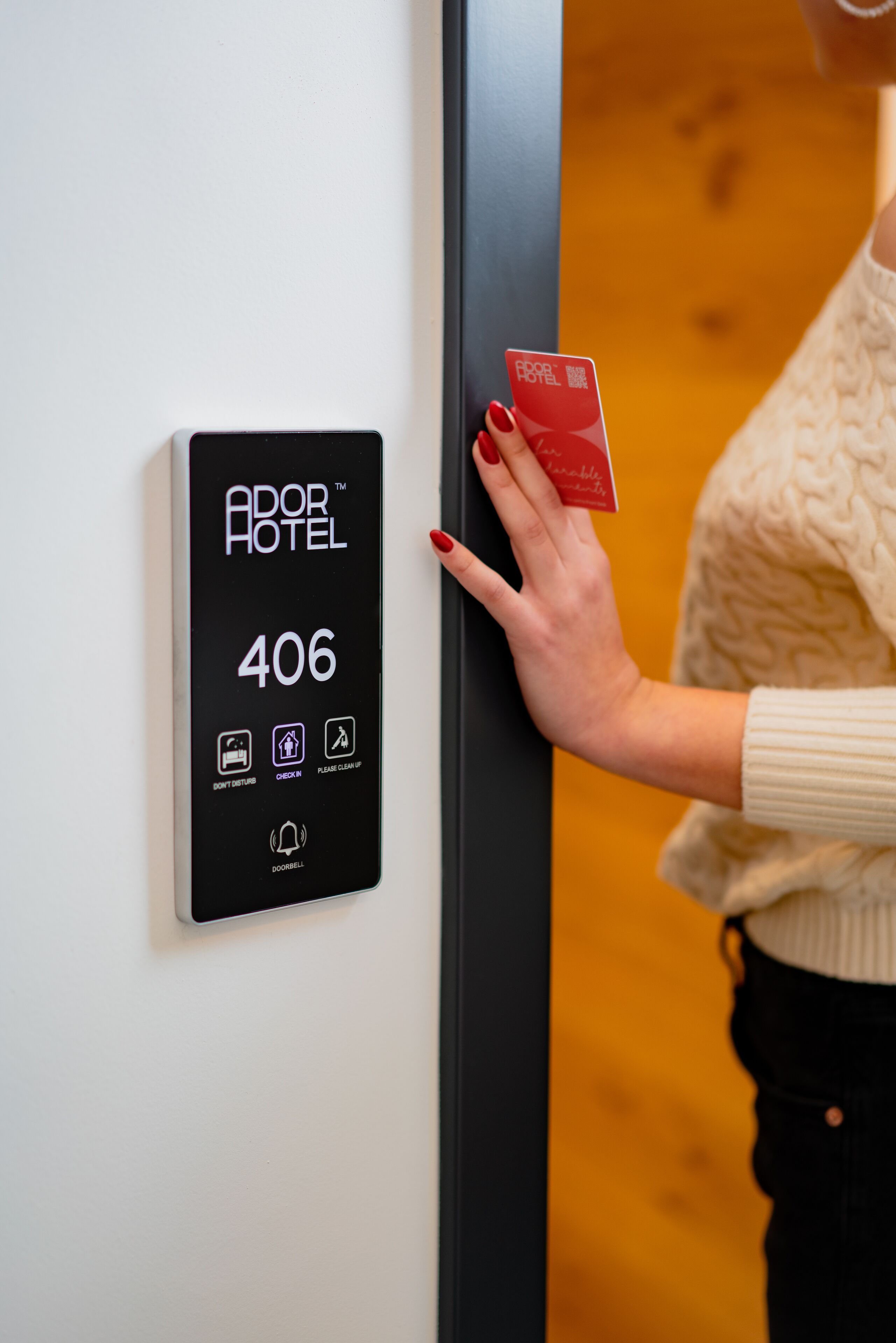 Ador Hotel