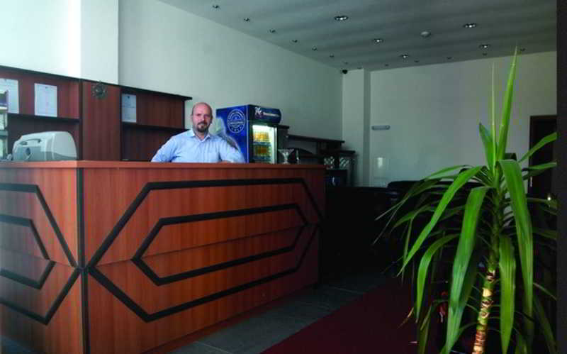 Denis Hotel