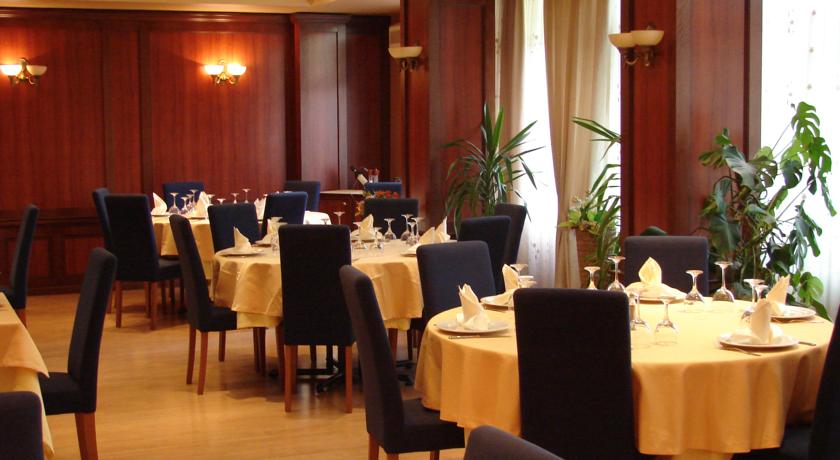 Ora Hotel