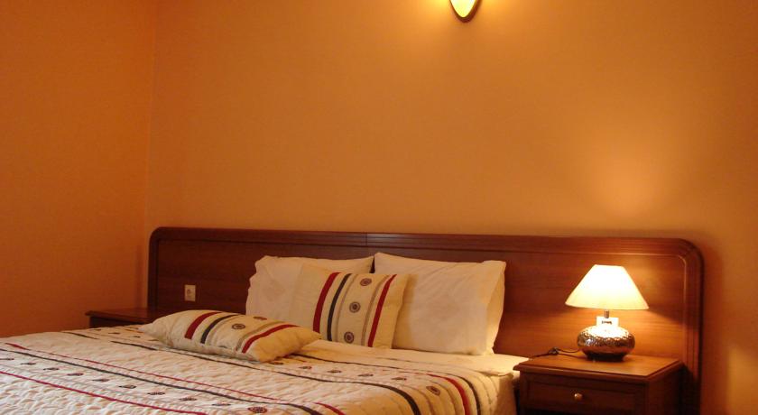 Ora Hotel