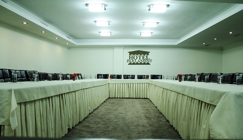 Parlament Hotel