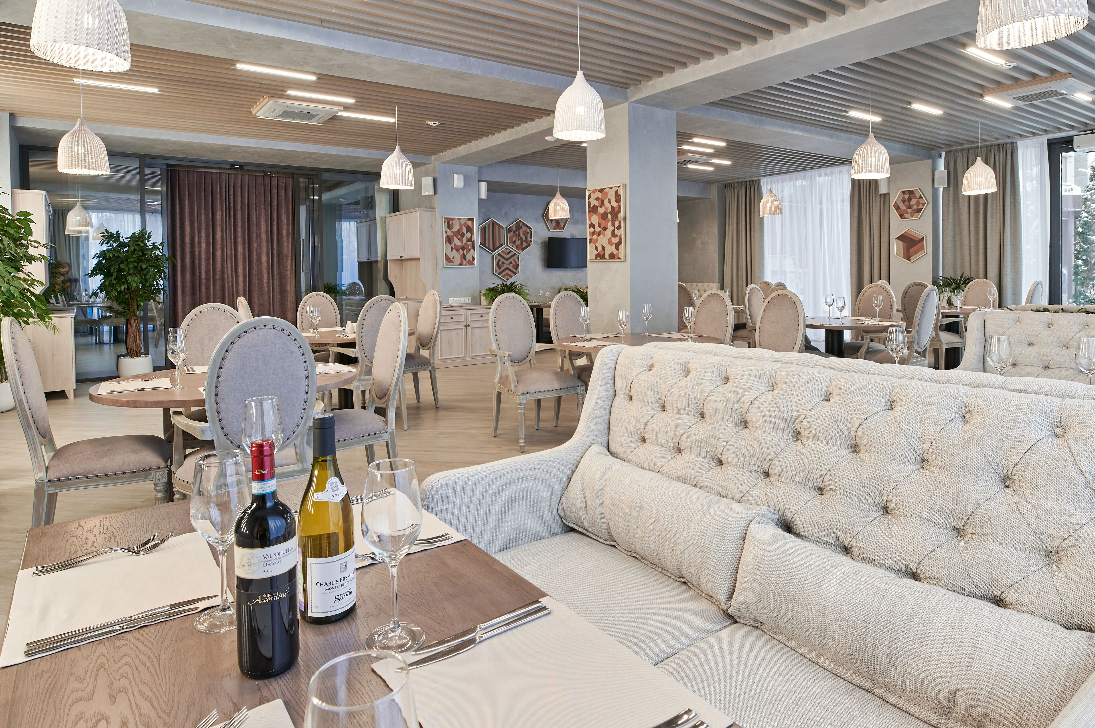 White Hill Hotel
