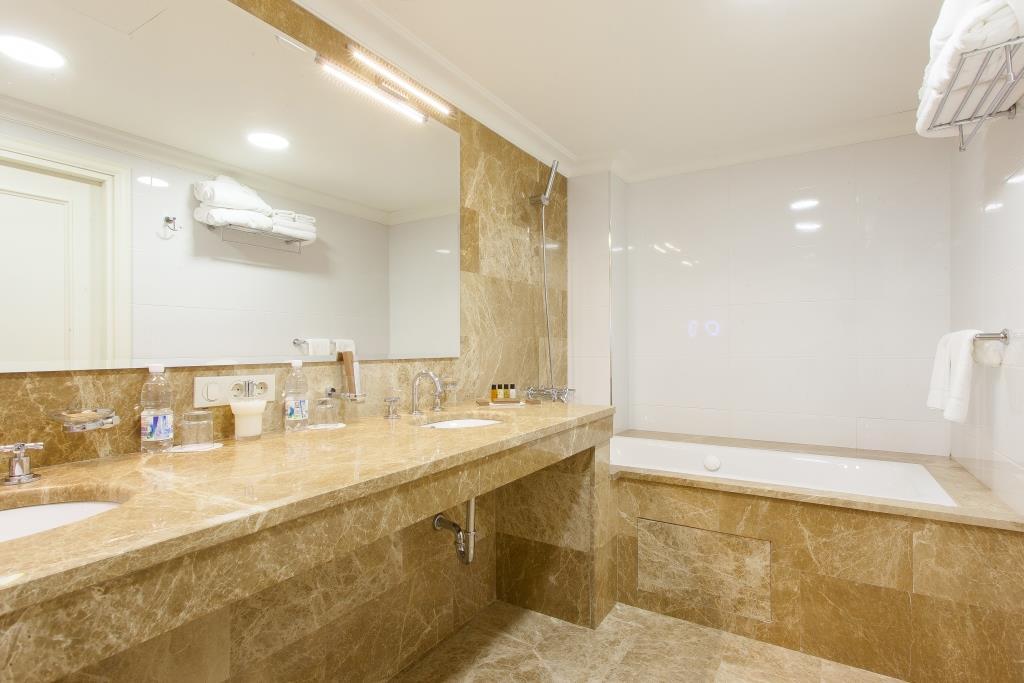 Business Hotel Continental