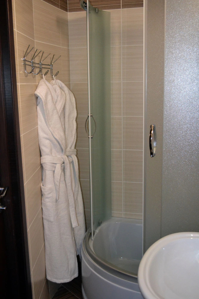 Hotel Cosmos