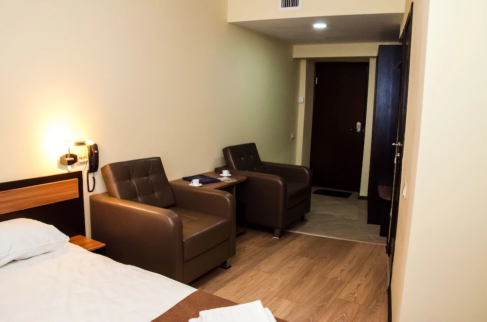 Hotel Cosmos