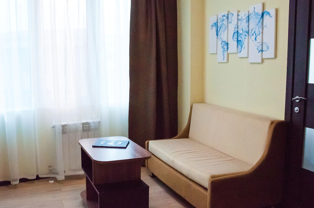 Hotel Cosmos