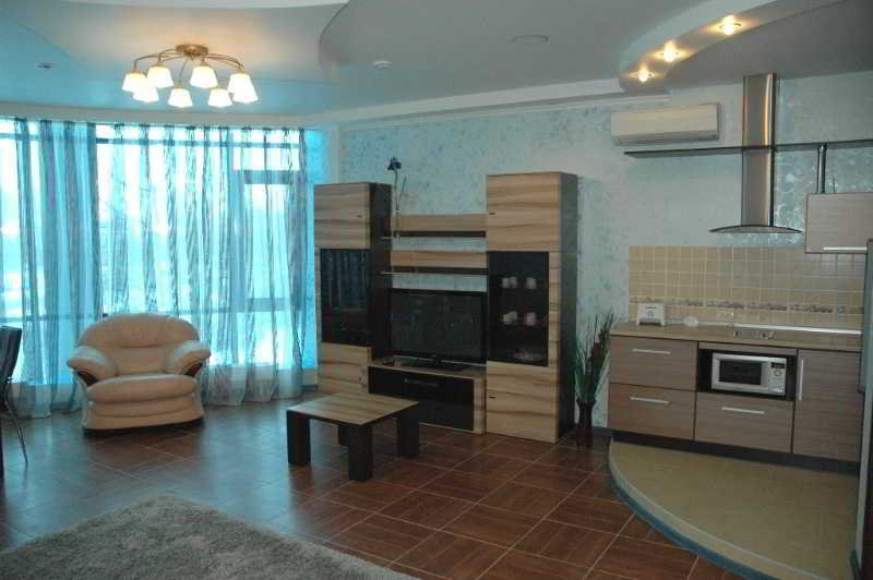 Vladimir Plaza Hotel